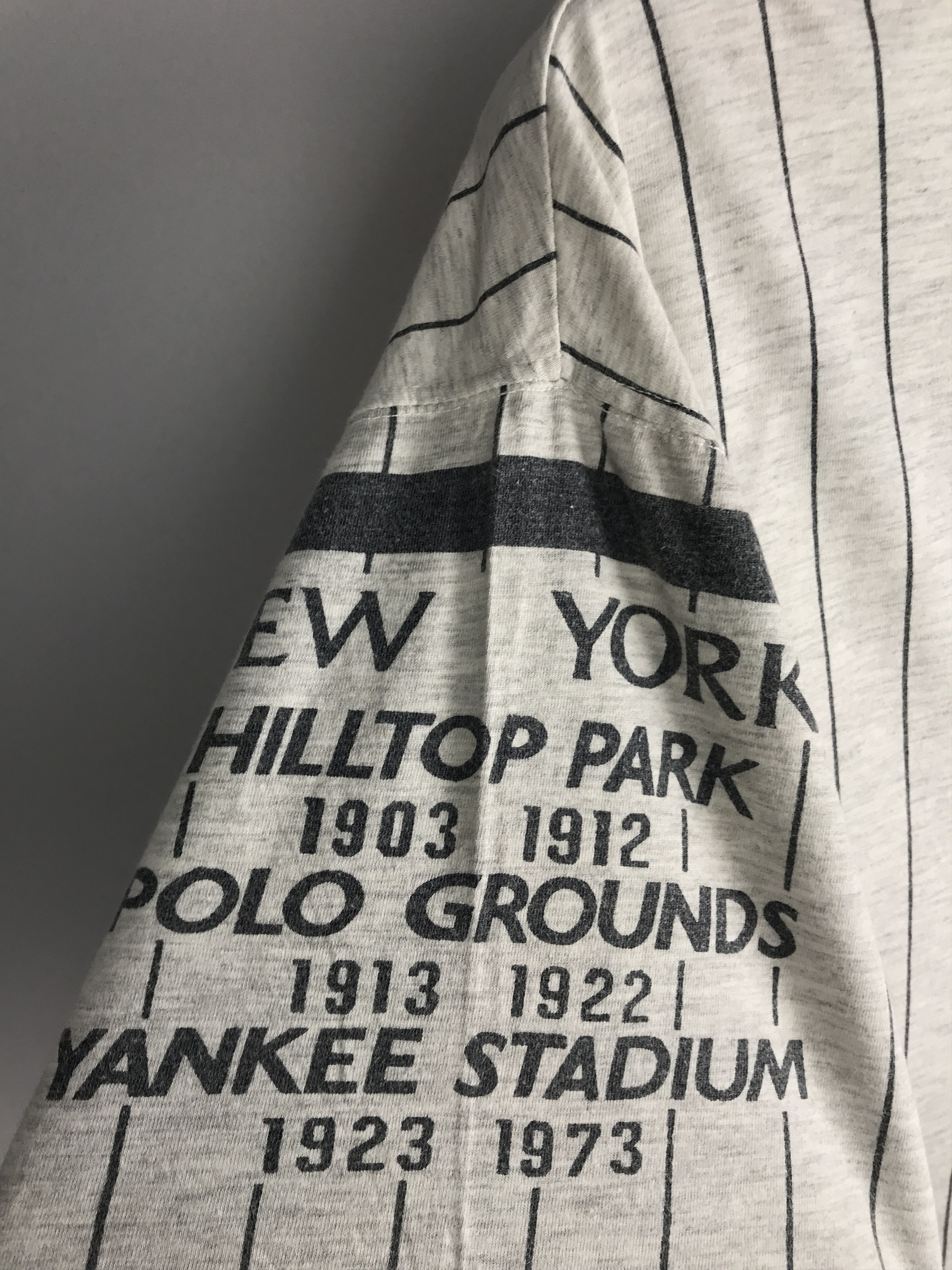 New York Yankees 1973 Vintage New York Yankees MLB Jersey Shirt Size US L / EU 52-54 / 3 - 4 Thumbnail