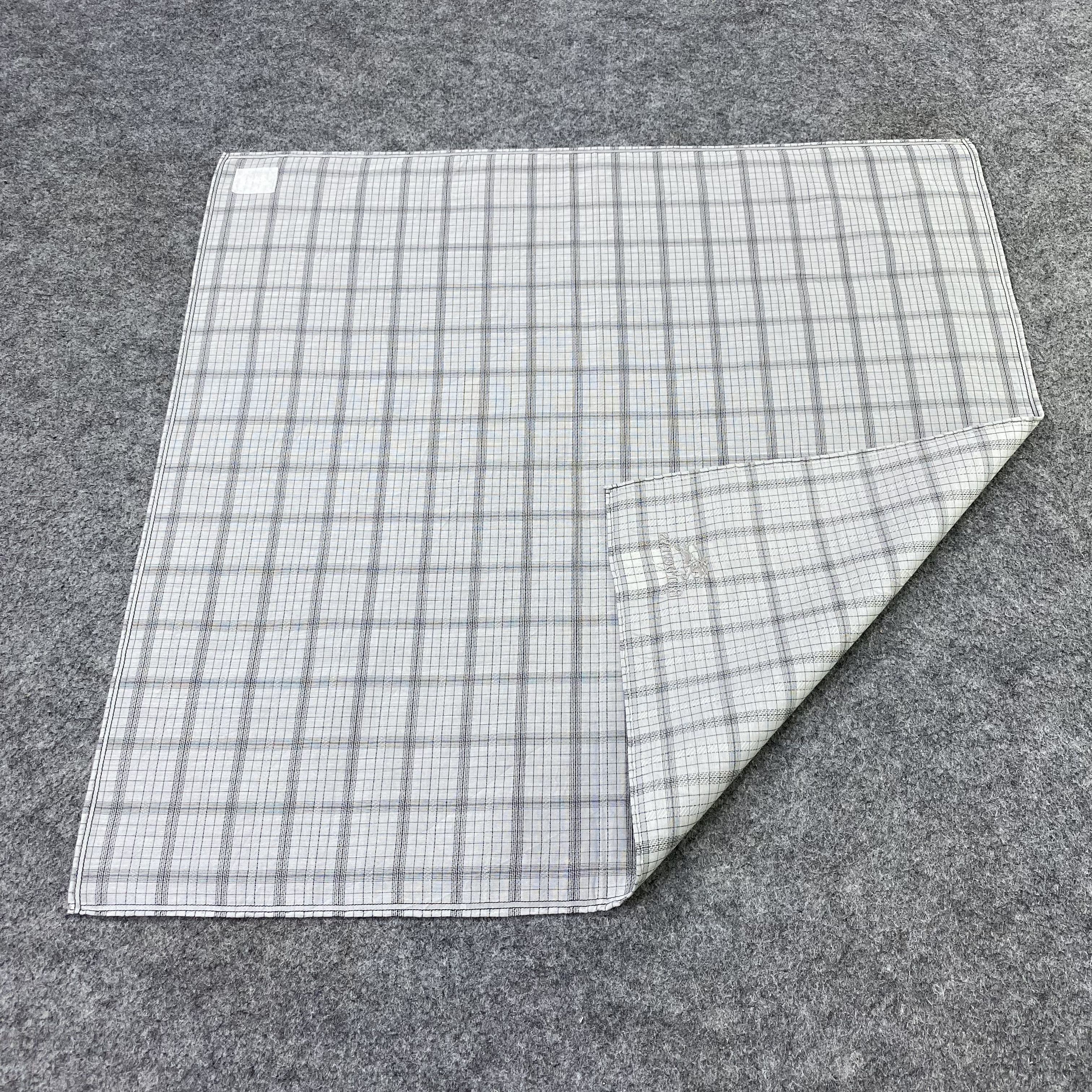 Burberry Vintage Burberry Handkerchief / Bandana / Neckerchief-B2193 Size ONE SIZE - 5 Thumbnail