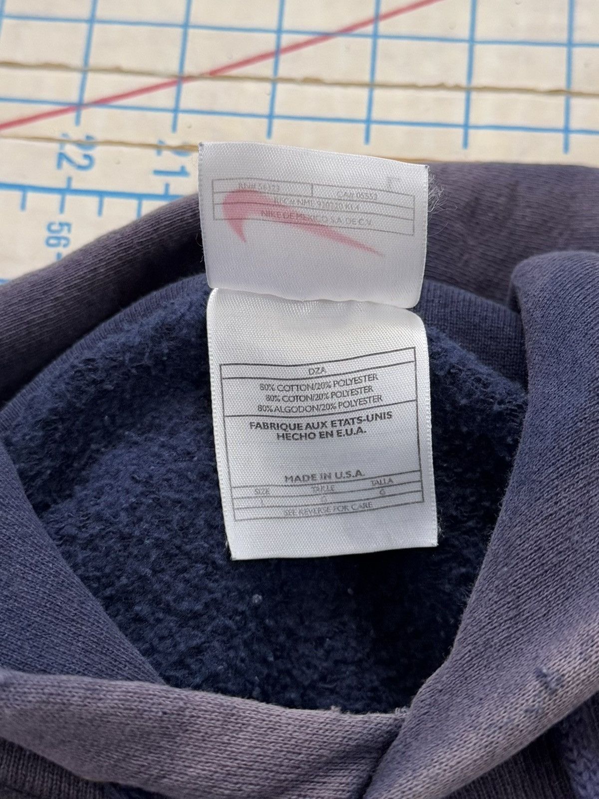 Nike × Vintage Vintage Nike Center Swoosh White Tag Sun Faded Navy Size Lar Size US L / EU 52-54 / 3 - 8 Thumbnail