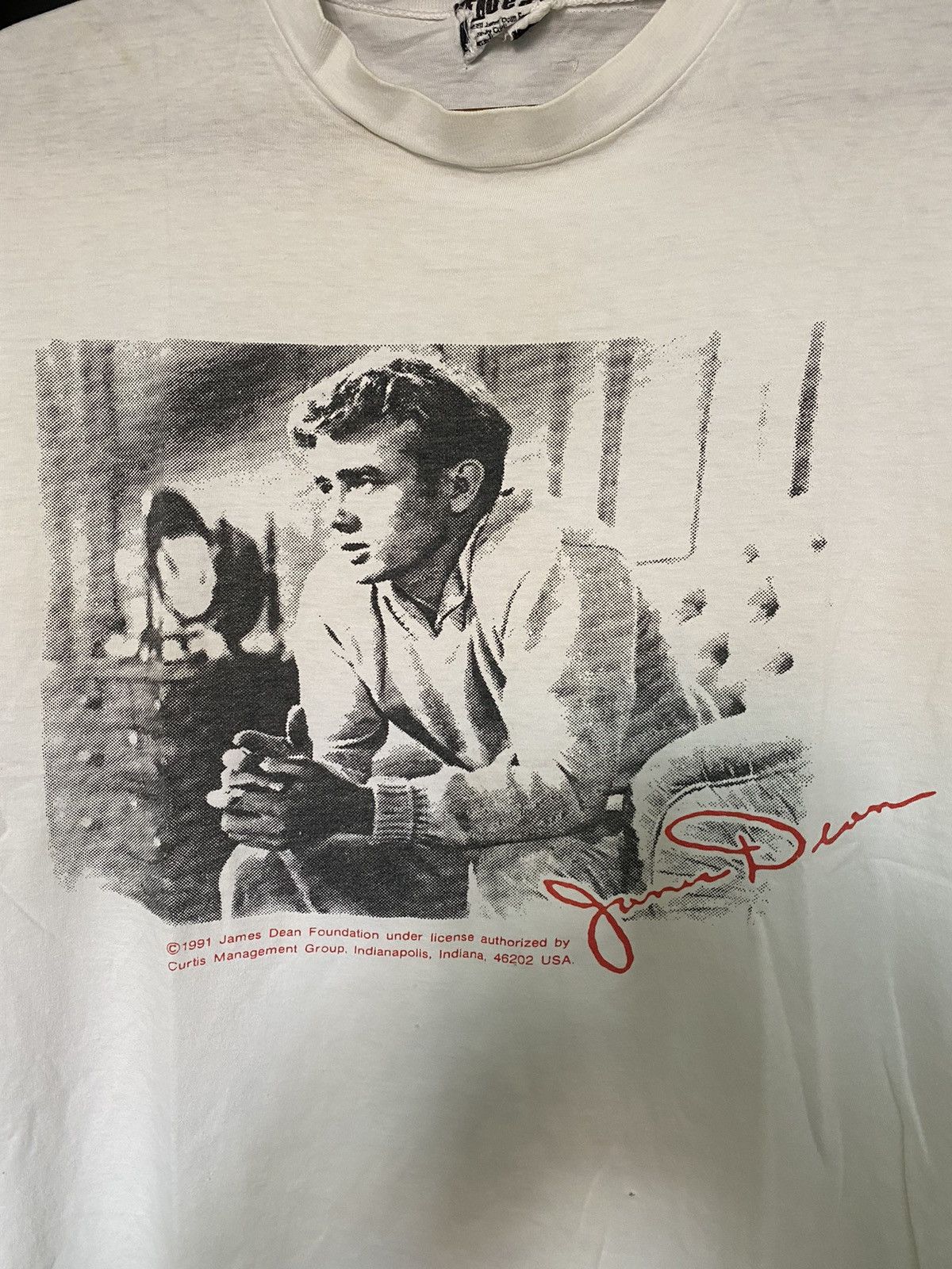 Band Tees DISTRESSED VINTAGE JAMES DEANS 1991 Size US S / EU 44-46 / 1 - 2 Thumbnail