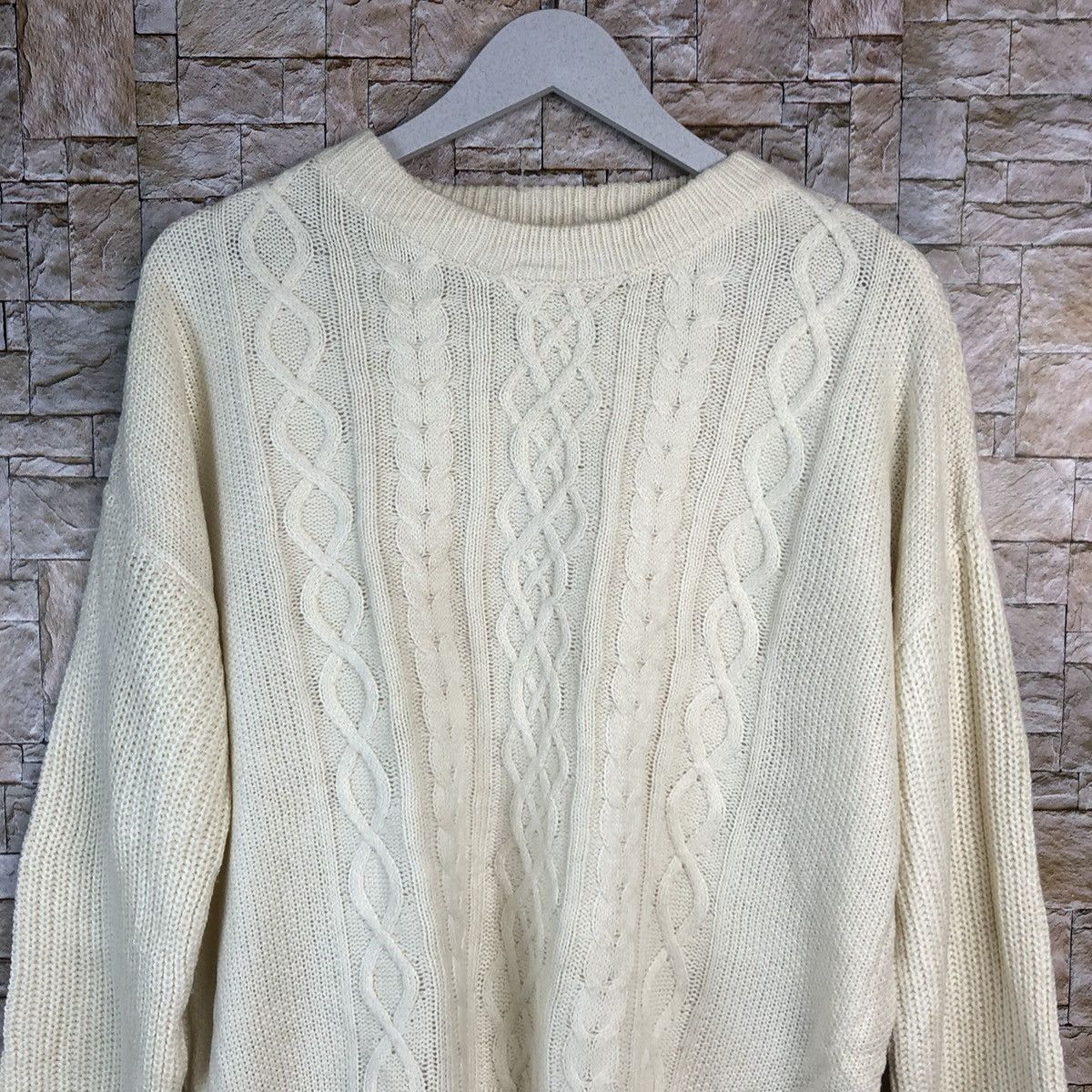 Aran Isles Knitwear × GU × Homespun Knitwear GU White aran isle cable Knitwear #A842 Size US L / EU 52-54 / 3 - 5 Thumbnail