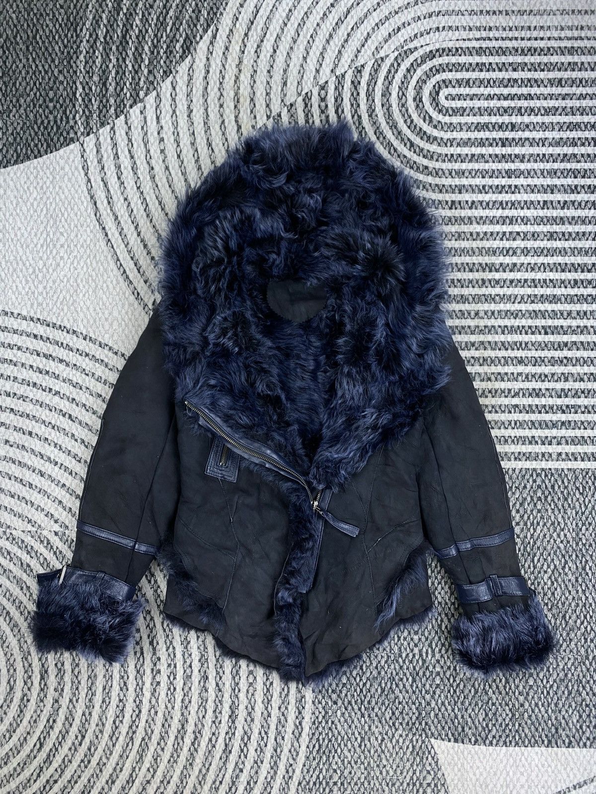 If Six Was Nine 🔥Ferrara Italy Faux Fur Shearling Asymmetrical Hooded Jacket Size US S / EU 44-46 / 1 - 5 Thumbnail