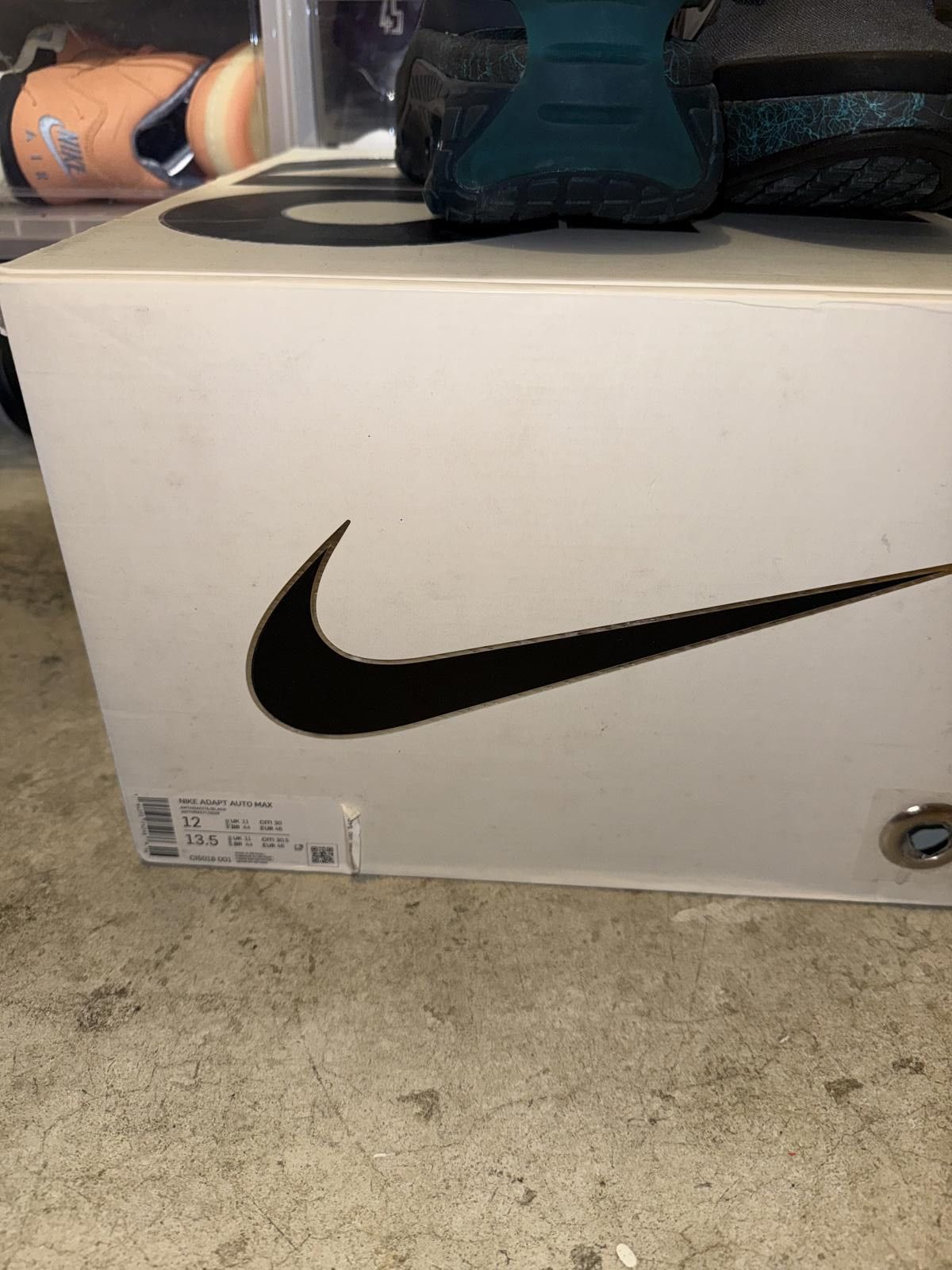 Nike Nike Men’s Adapt Auto Max Black Green Size US 12 / EU 45 - 10 Thumbnail