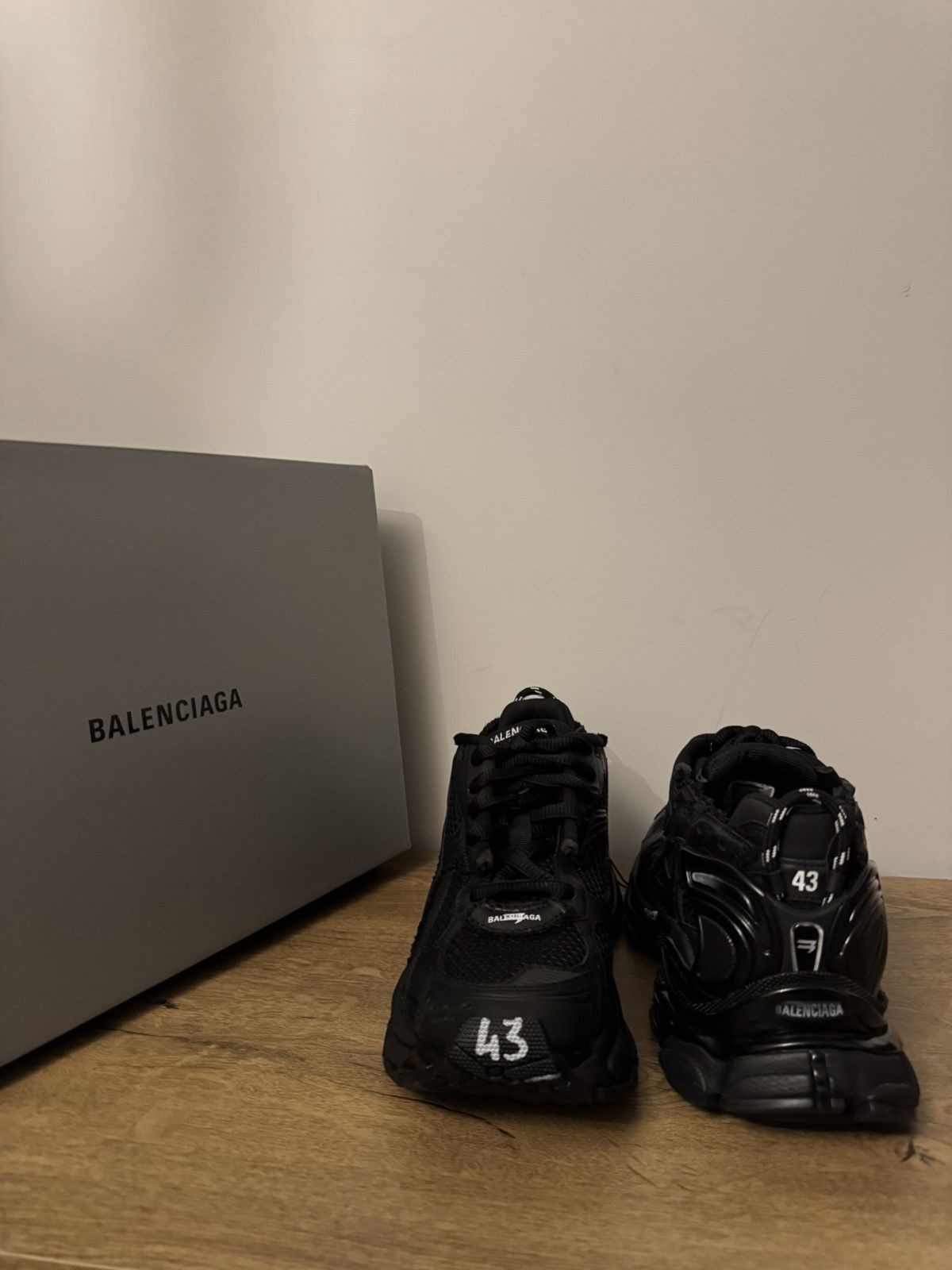 Balenciaga Balenciaga Runner Matte Black Sneaker Size US 10 / EU 43 - 1 Thumbnail