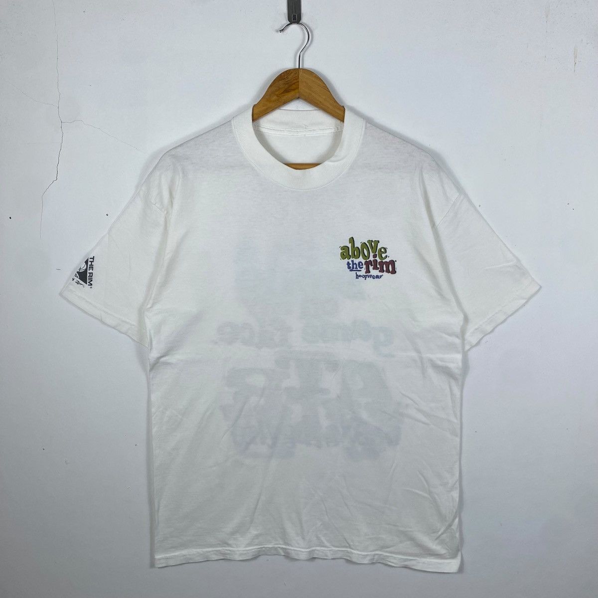 Reebok Vintage 90s REEBOK Above The Rim Hoopwear Graphic Tee Shirt Size US L / EU 52-54 / 3 - 5 Thumbnail
