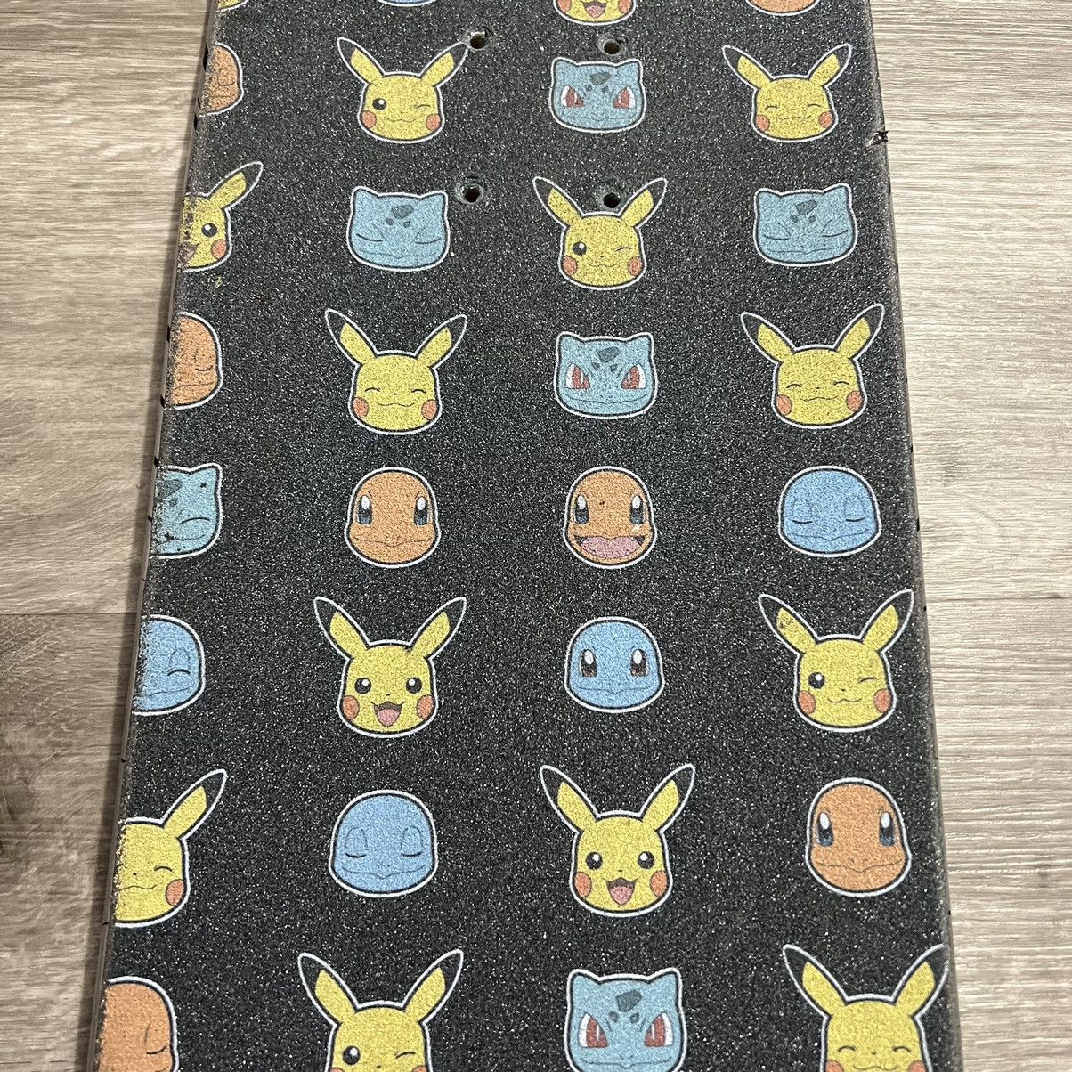 Pokemon × Santa Cruz Skateboards Pokemon Santa Cruz Charmeleon Skateboard Deck With Griptape Size ONE SIZE - 15 Thumbnail
