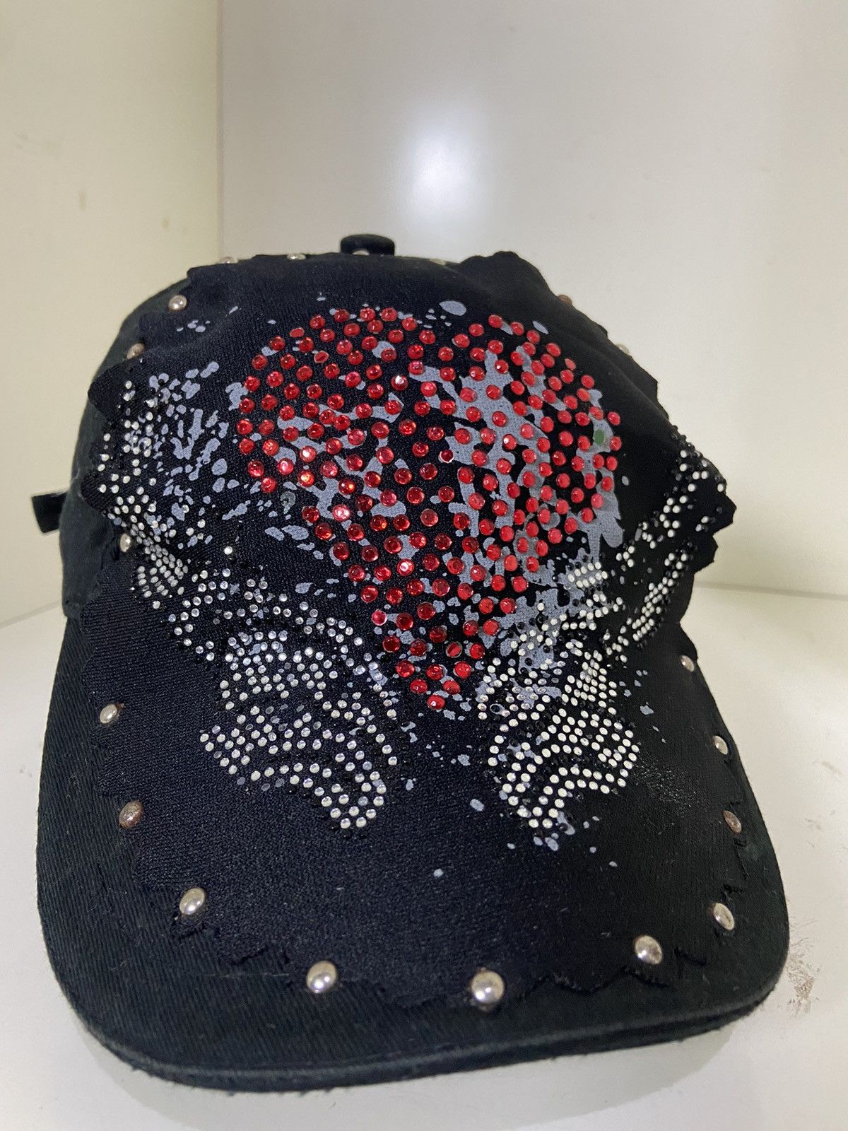 If Six Was Nine 2000s Y2K heart studded zircon hat Size ONE SIZE - 3 Thumbnail