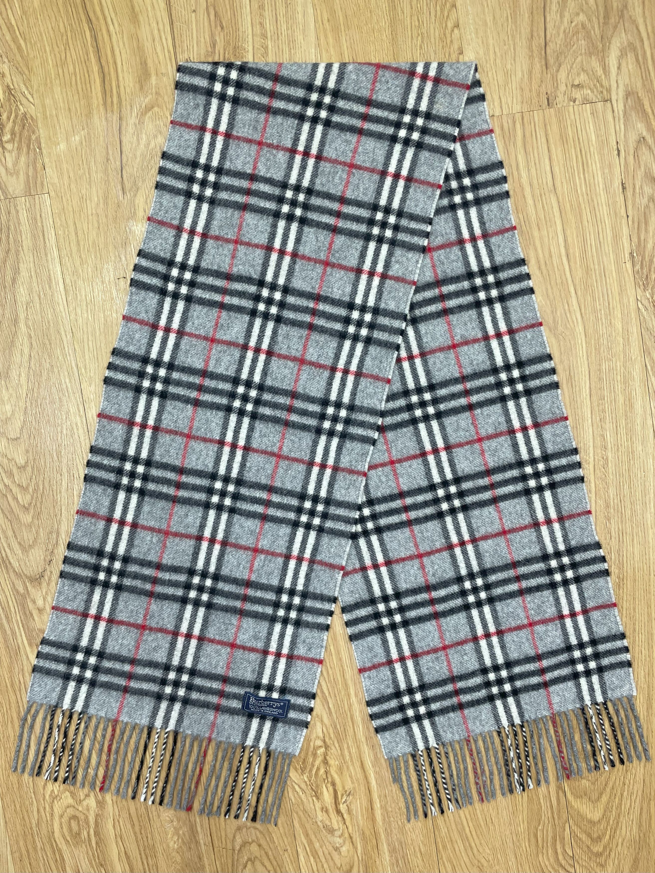 Burberry Burberrys Scarf / Muffler - 6200 Size ONE SIZE - 4 Thumbnail