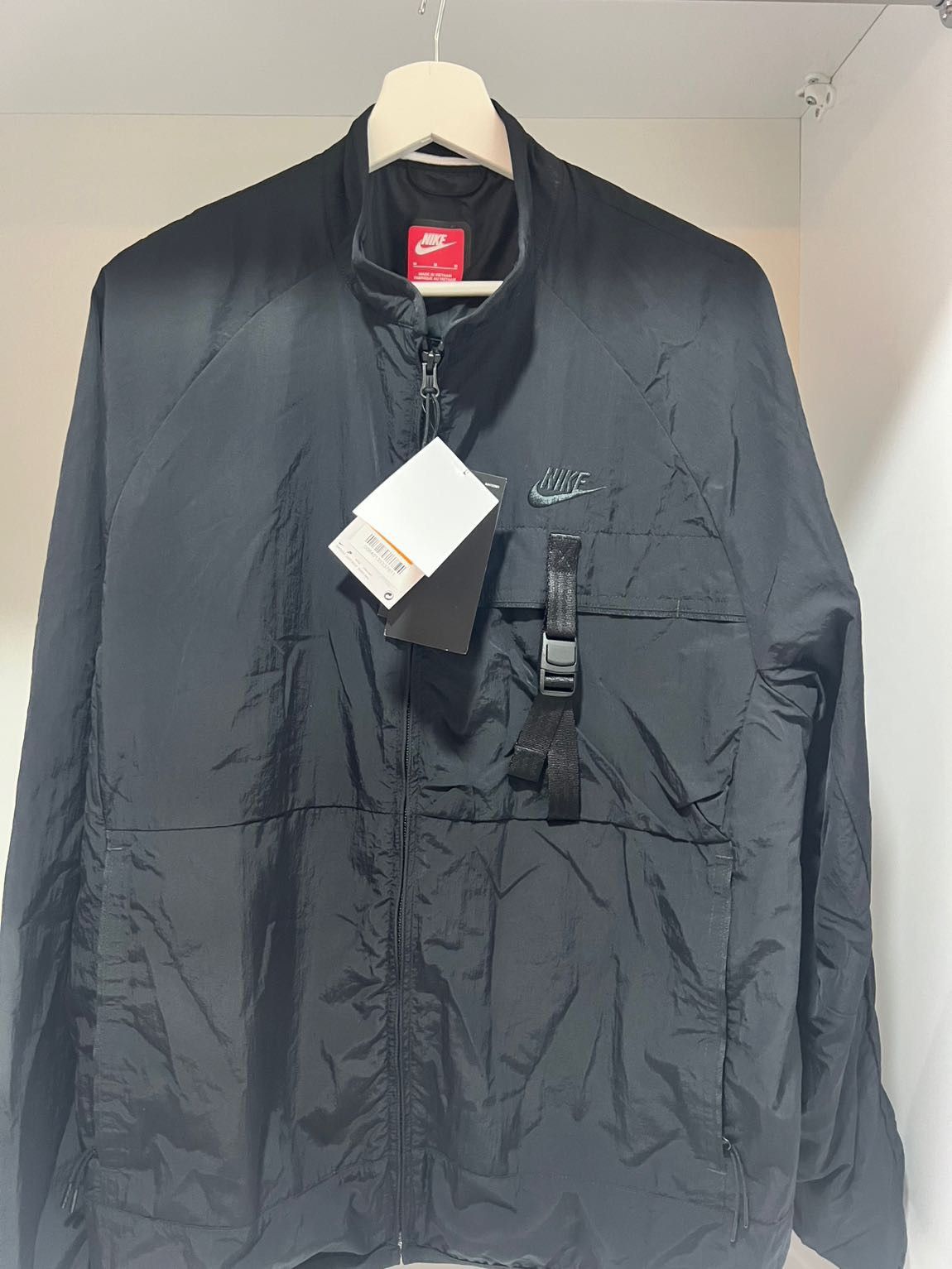 Nike NIKE TECH WOVEN JACKET with Buckle Detail Size US M / EU 48-50 / 2 - 3 Thumbnail