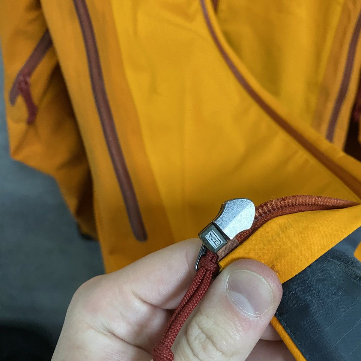 Arc'teryx Men's Arcteryx Beta Gore-Tex Jacket Recco Gorpcore Size US L / EU 52-54 / 3 - 16 Thumbnail