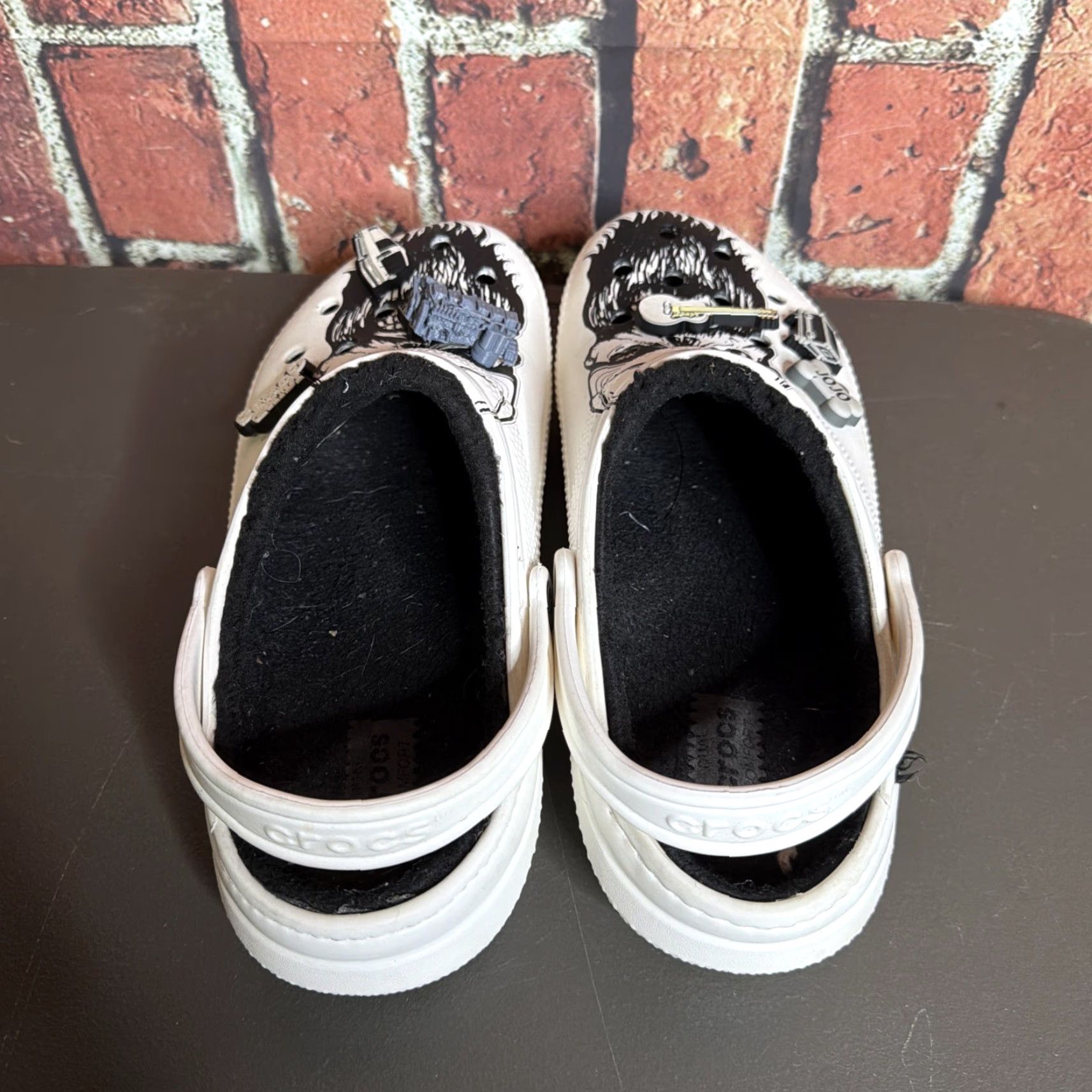 Crocs Luke Combs x Crocs Skully Clogs Lined W Jibbitz Guitar Bus Logo Sz M 10 W 12 Crocs Luke Combs Men Clog White Skull Lined Casual Shoes US 10 UK 9 AU 9 Size US 9 / EU 42 - 2 Thumbnail