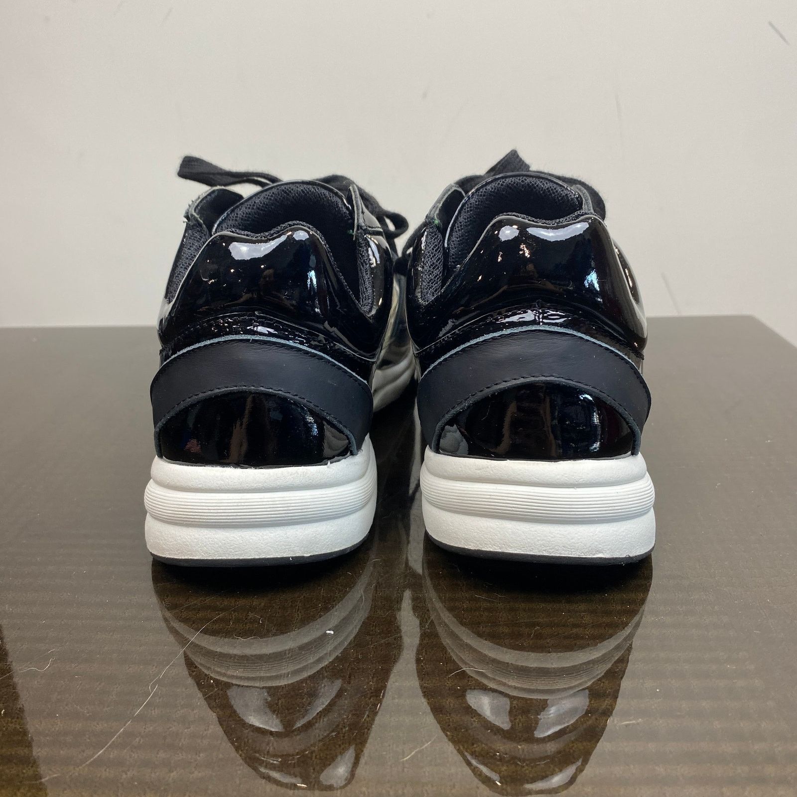 Chanel Chanel CC PVC Leather See Through Sneakers Shoes Women's 39 Size US 9 / IT 39 - 4 Thumbnail