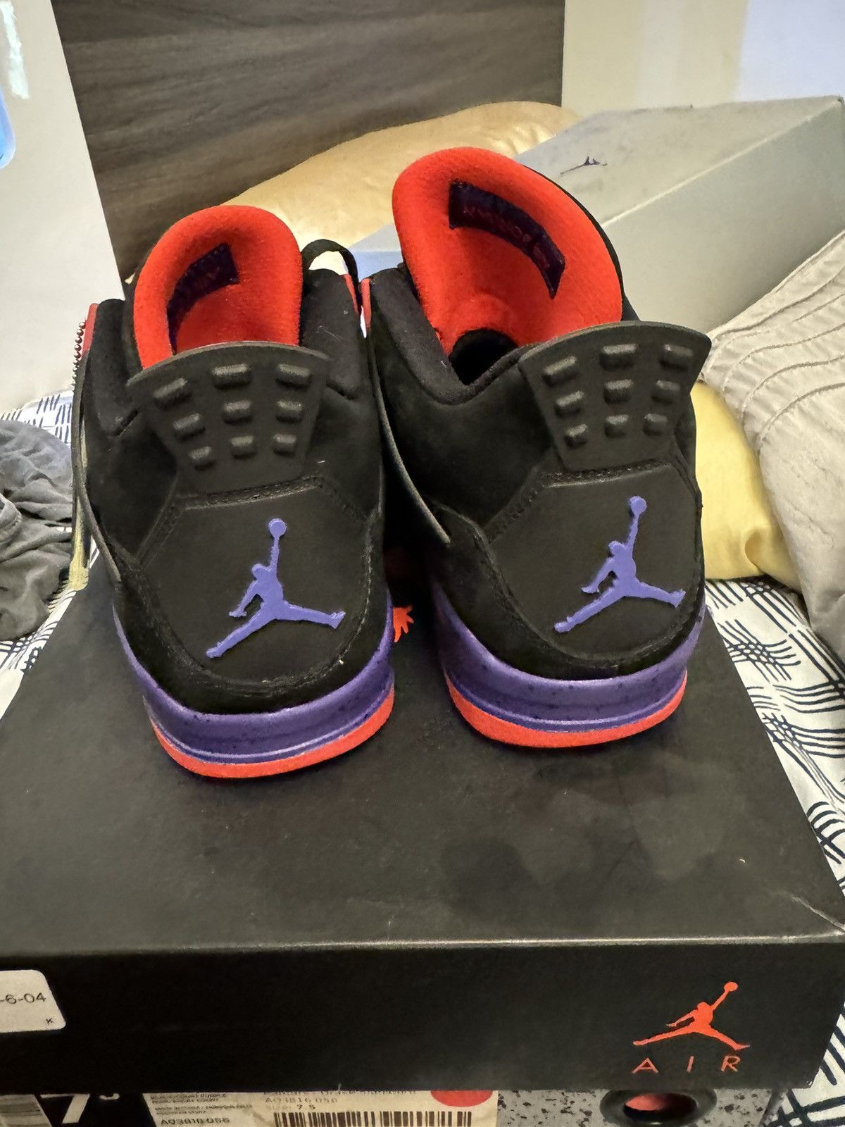 Jordan Brand Jordan 4 raptors Size US 7.5 / EU 40-41 - 3 Thumbnail