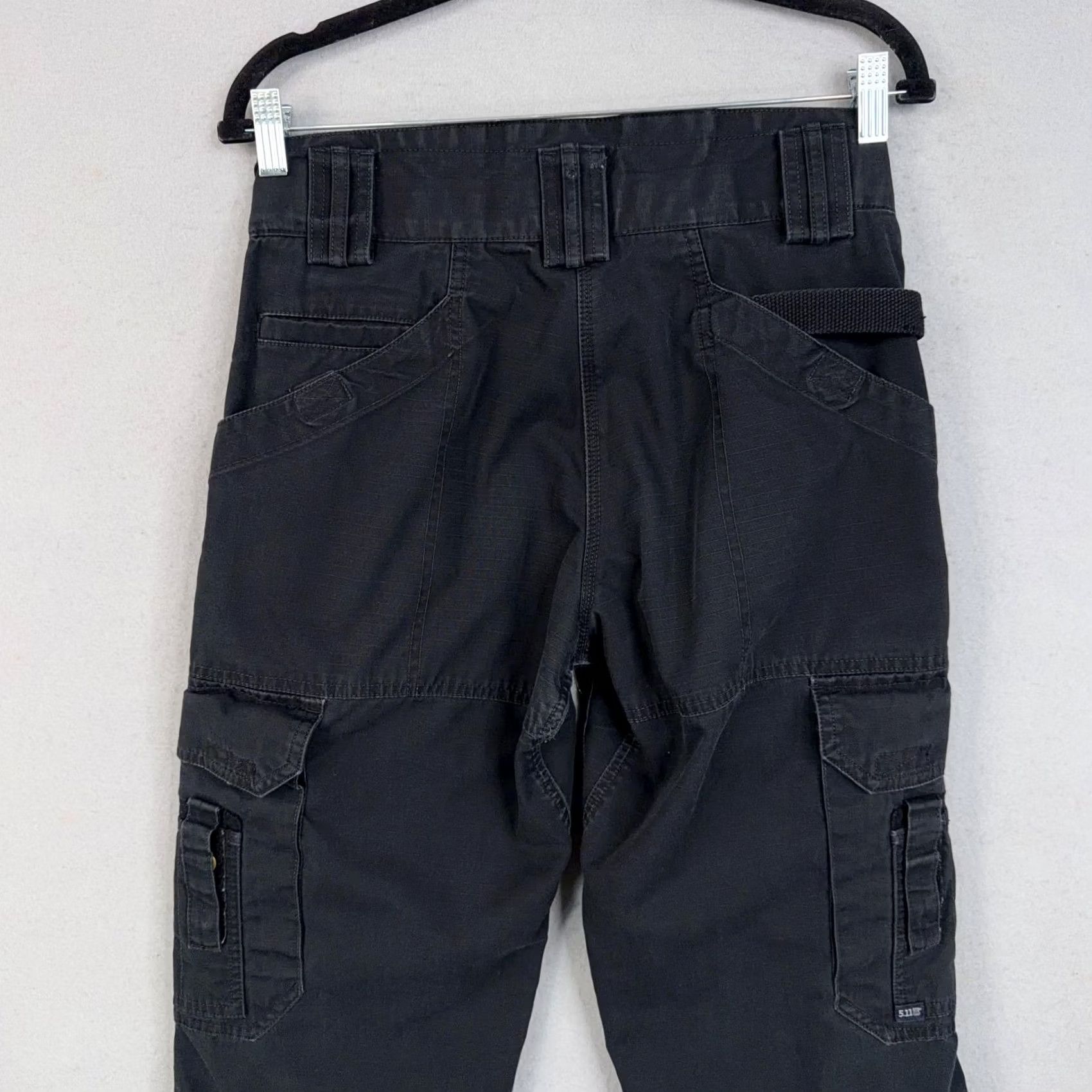 Vintage VINTAGE: 5.11 Pants Womens 8 Long Black Cargo Straight Leg Tactical Ripstop Workwear Size 30" / US 8 / IT 44 - 7 Thumbnail