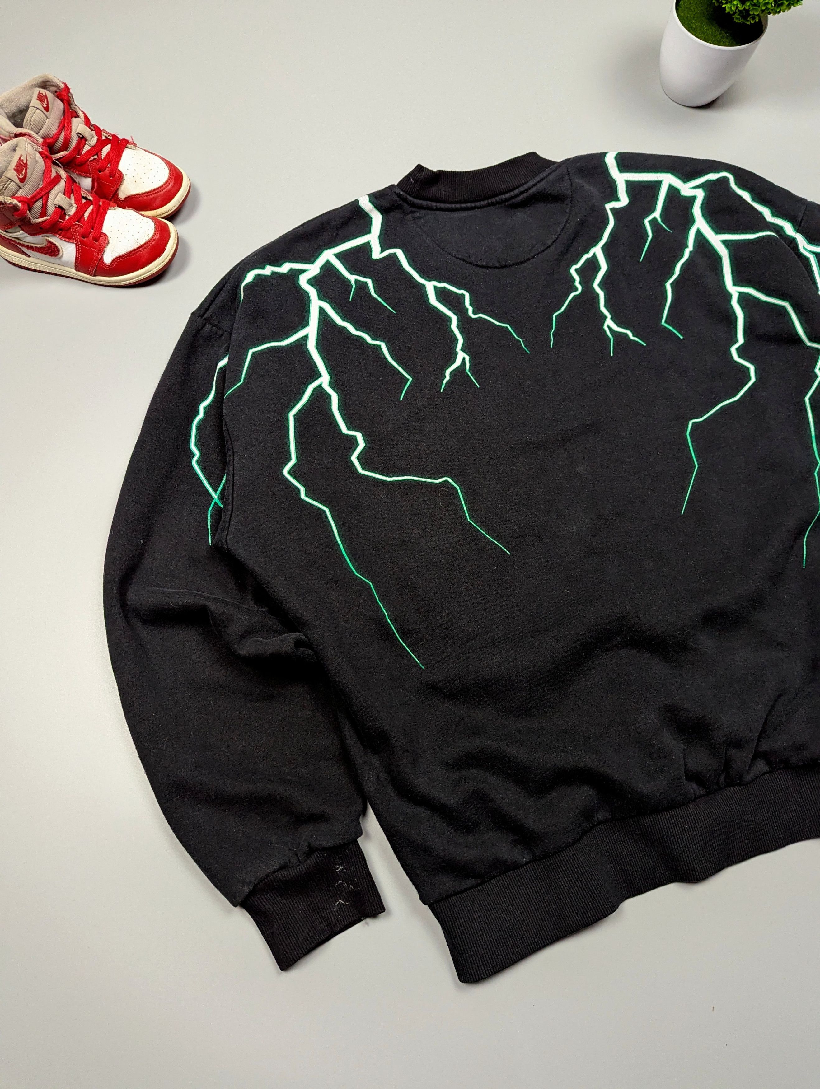 Vintage Paranoid Men's Vintage Black Oversized Sweatshirt Size XL Size US XL / EU 56 / 4 - 7 Thumbnail