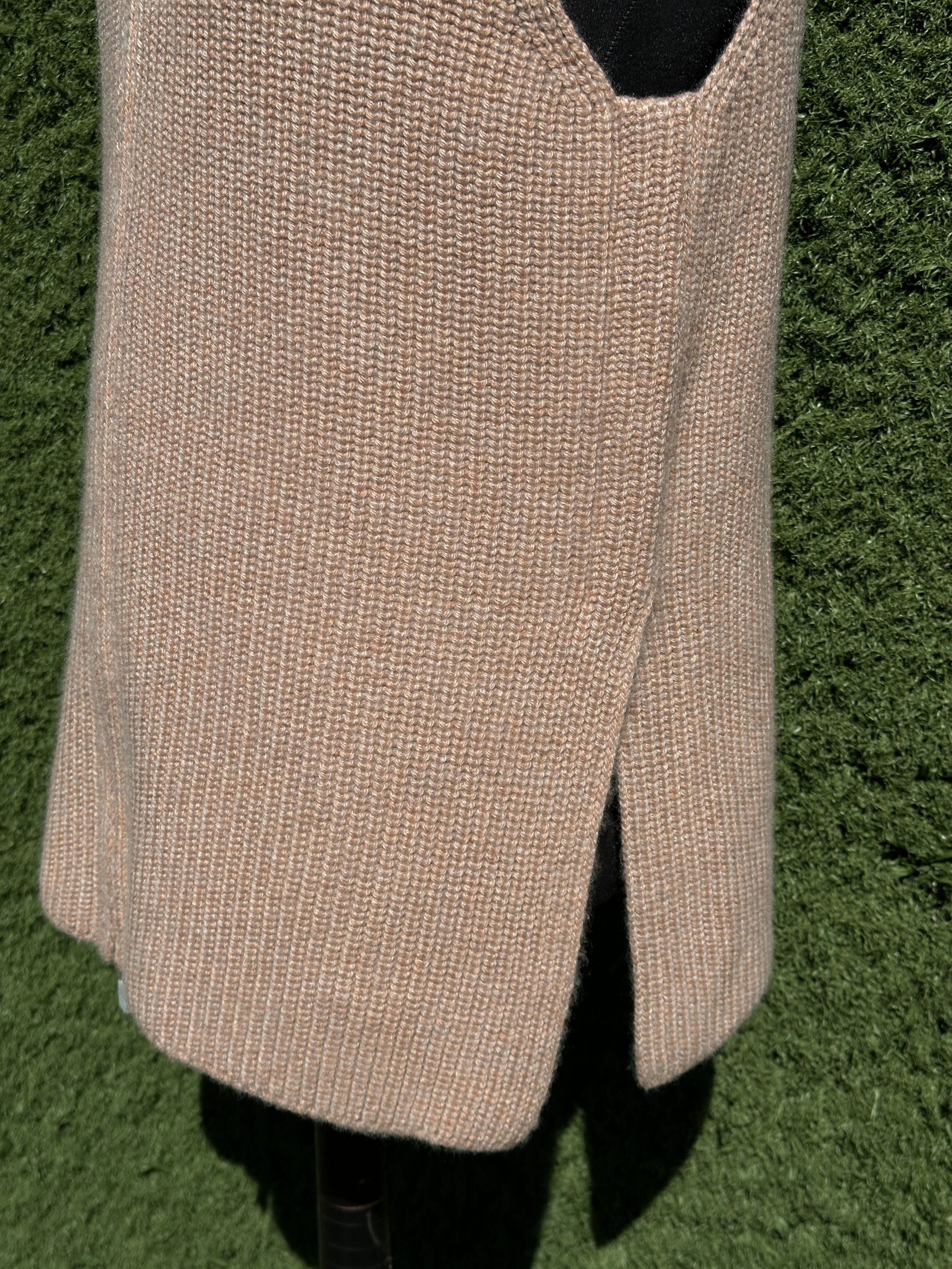 Loro Piana Loro Piana Davenport Cashmere Vest Funnel Neck Knit One Size Size ONE SIZE - 20 Thumbnail