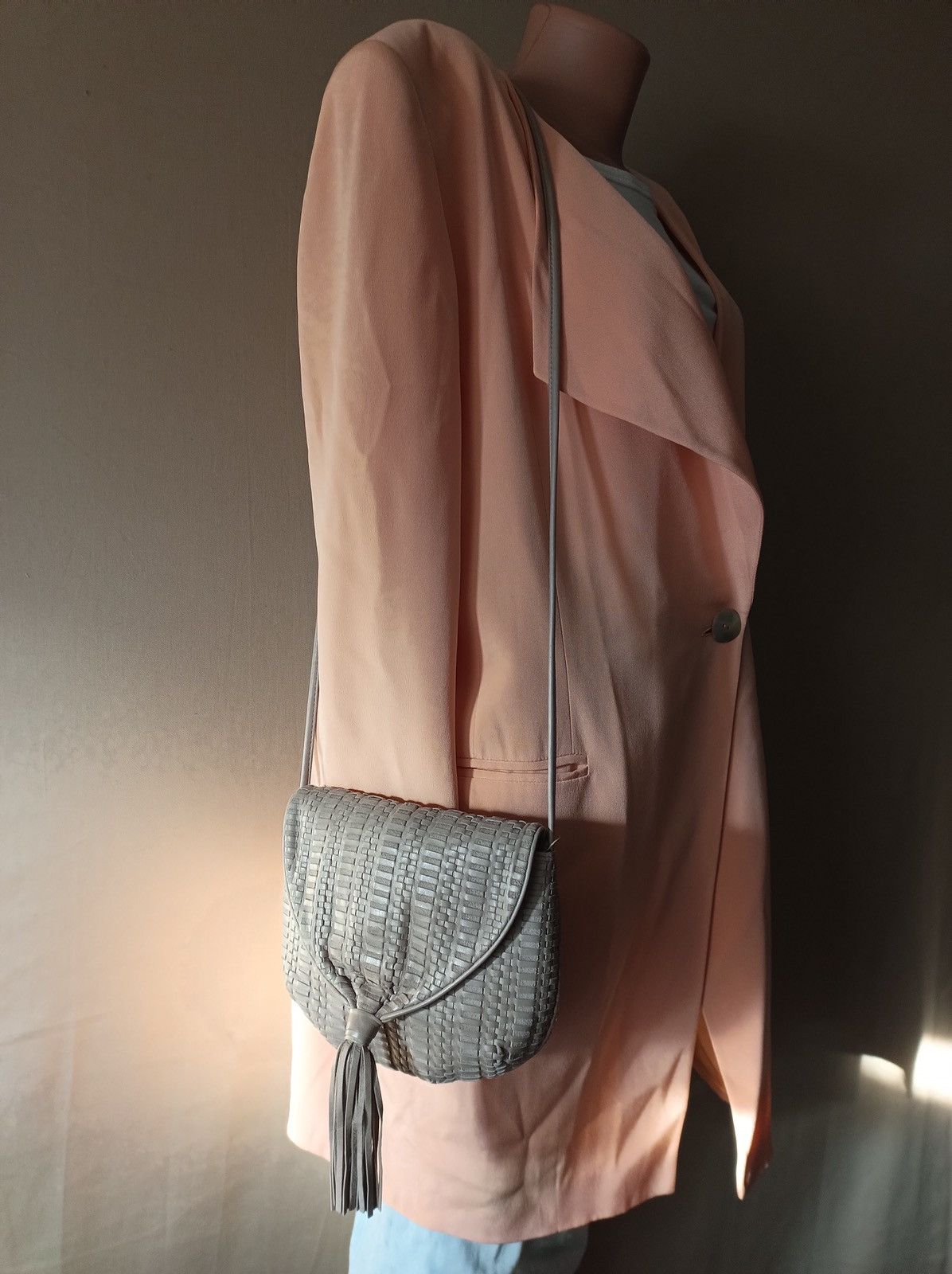 Other COSCI by Gucci Grey Woven Leather Crossbody Shoulder Bag Size ONE SIZE - 11 Thumbnail