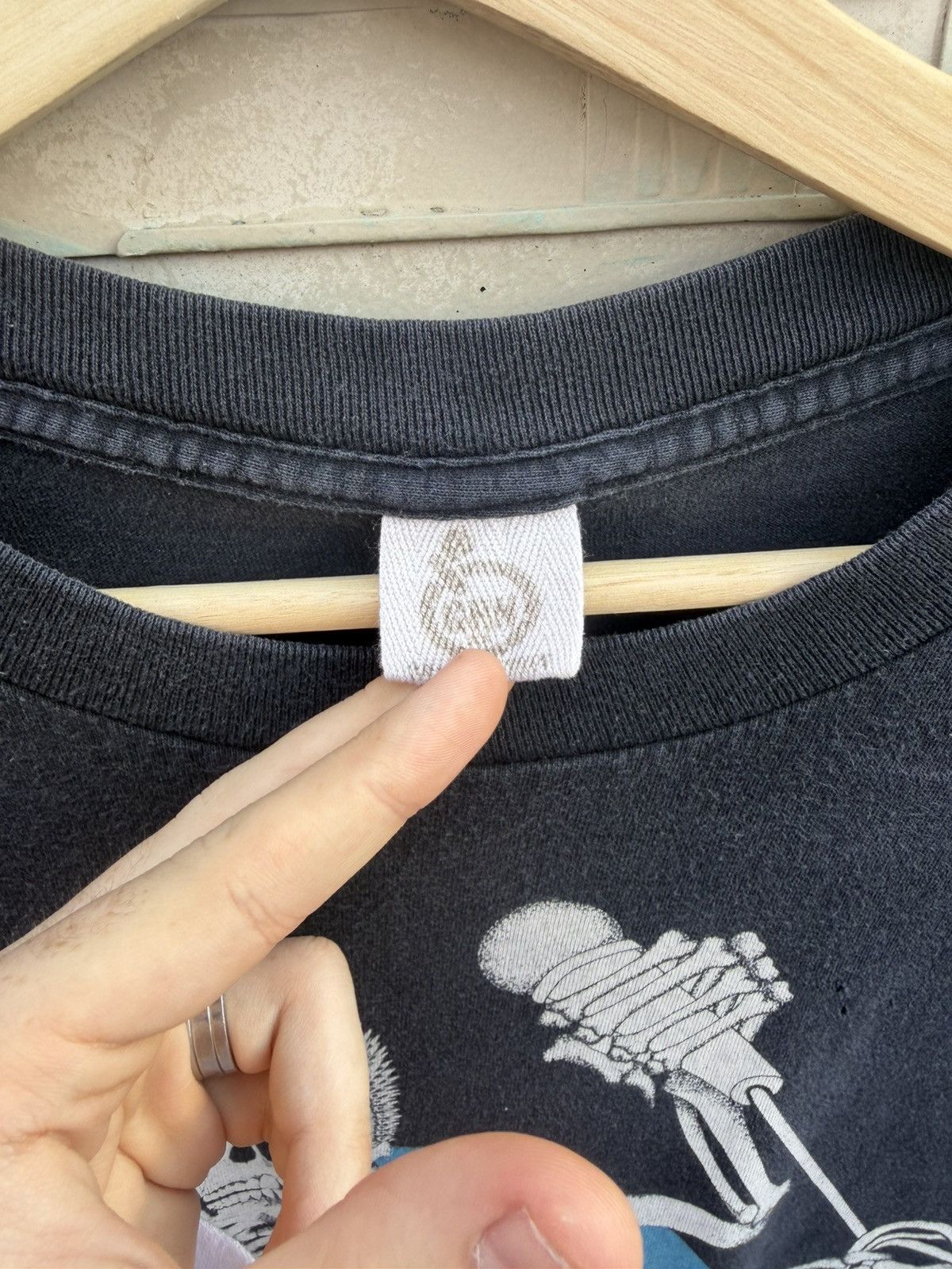 Vintage 2000s Germs Skeleton Tee Size US XL / EU 56 / 4 - 3 Thumbnail