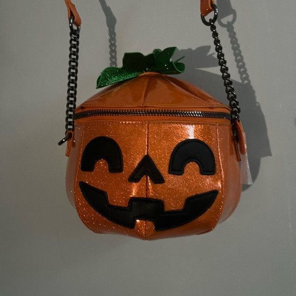 Mad Engine Mad Engine crossbody pumpkin sparkle bag NEW Halloween viral Size ONE SIZE - 1 Thumbnail