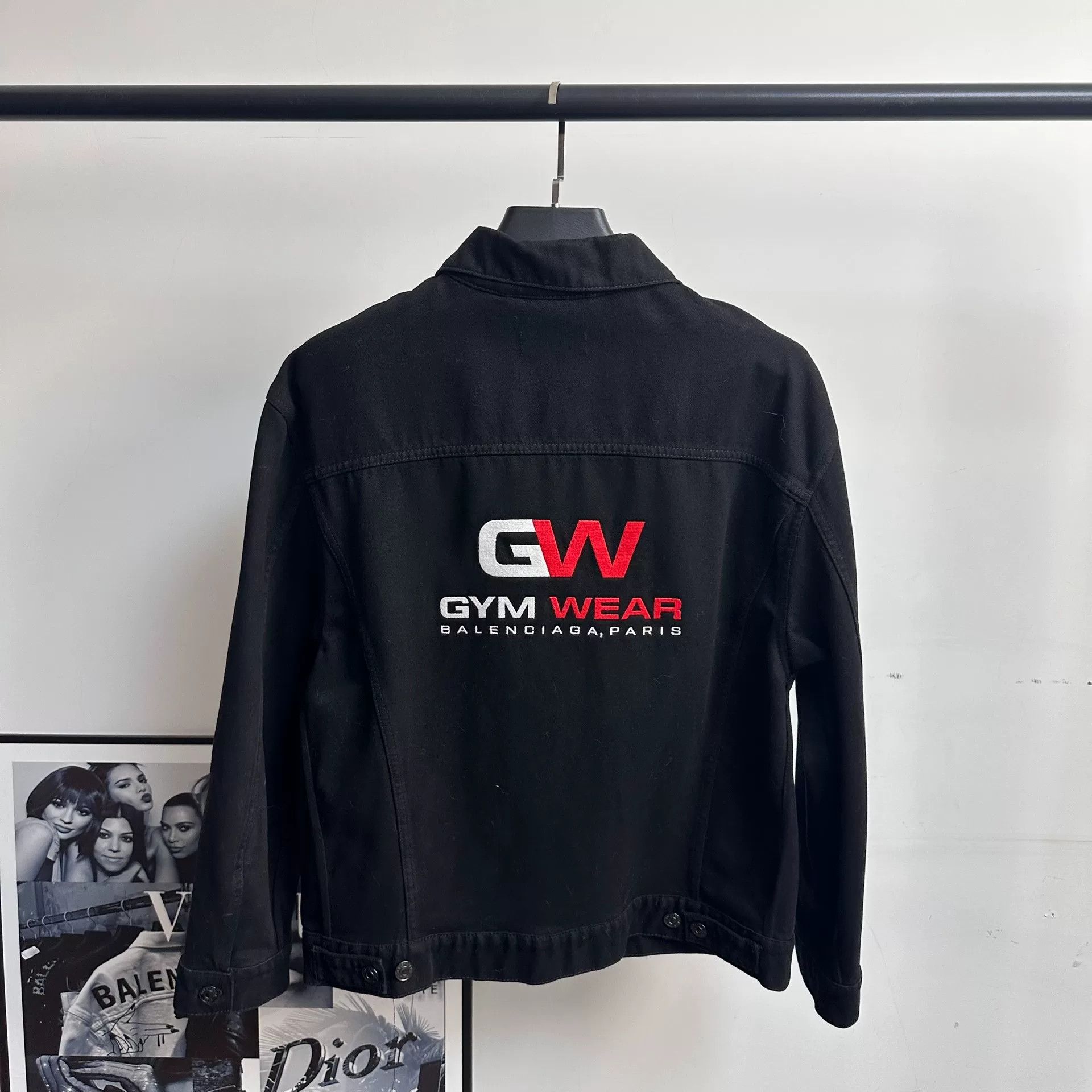 Balenciaga Balenciaga GW Embroidered Denim Jacket Size US M / EU 48-50 / 2 - 1 Thumbnail