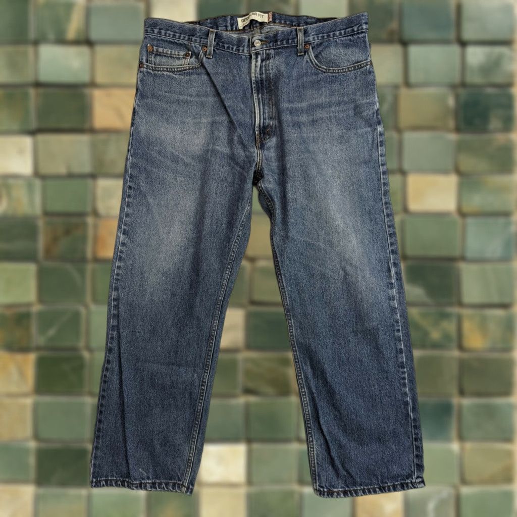 Levi's Levi's 505 Mens Jeans 42x30 Straight Leg Regular Fit Blue Denim M3J Size US 42 / EU 58 - 1 Thumbnail