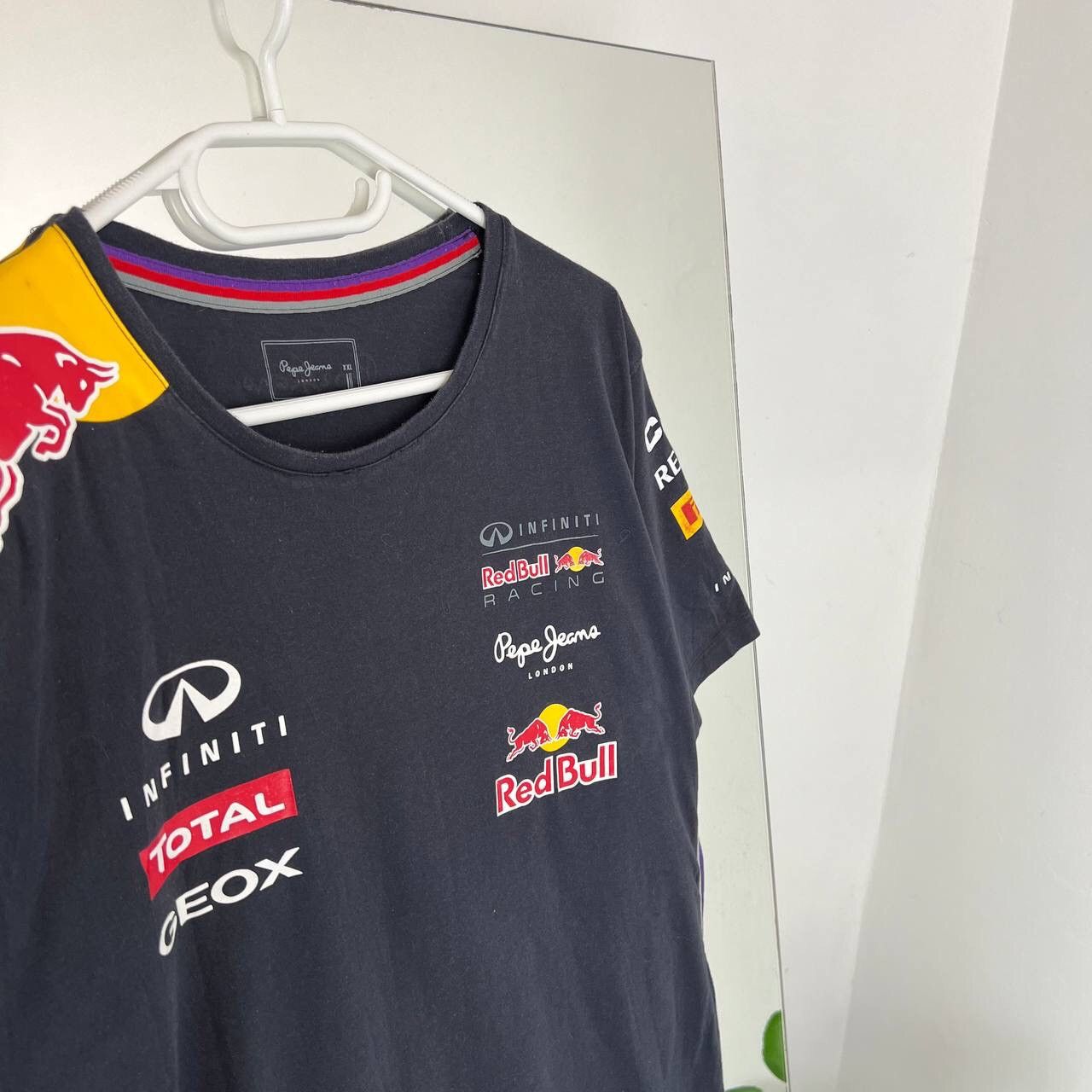 Red Bull Vintage Red Bull Pepe Jeans Inviniti Big Logo Embroidered Size US XXL / EU 58 / 5 - 7 Thumbnail