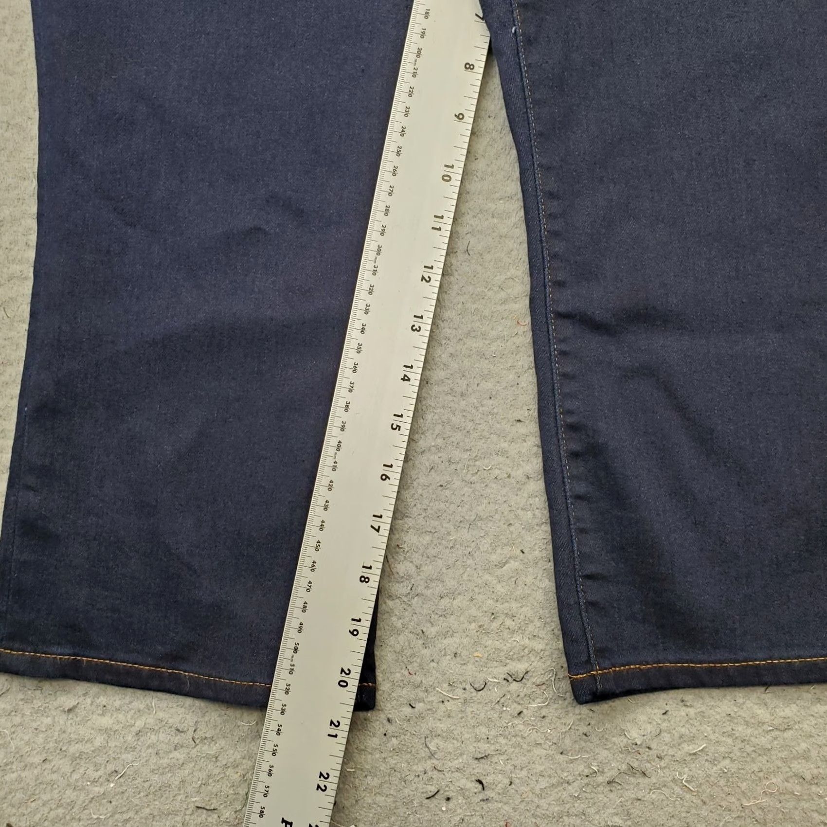Chaps Chaps Womens 10 Blue Denim Capri Jeans Stretch Comfortable Slim Leg Mid Rise Shirt/Jeans? Size 32" / US 10 / IT 46 - 4 Thumbnail