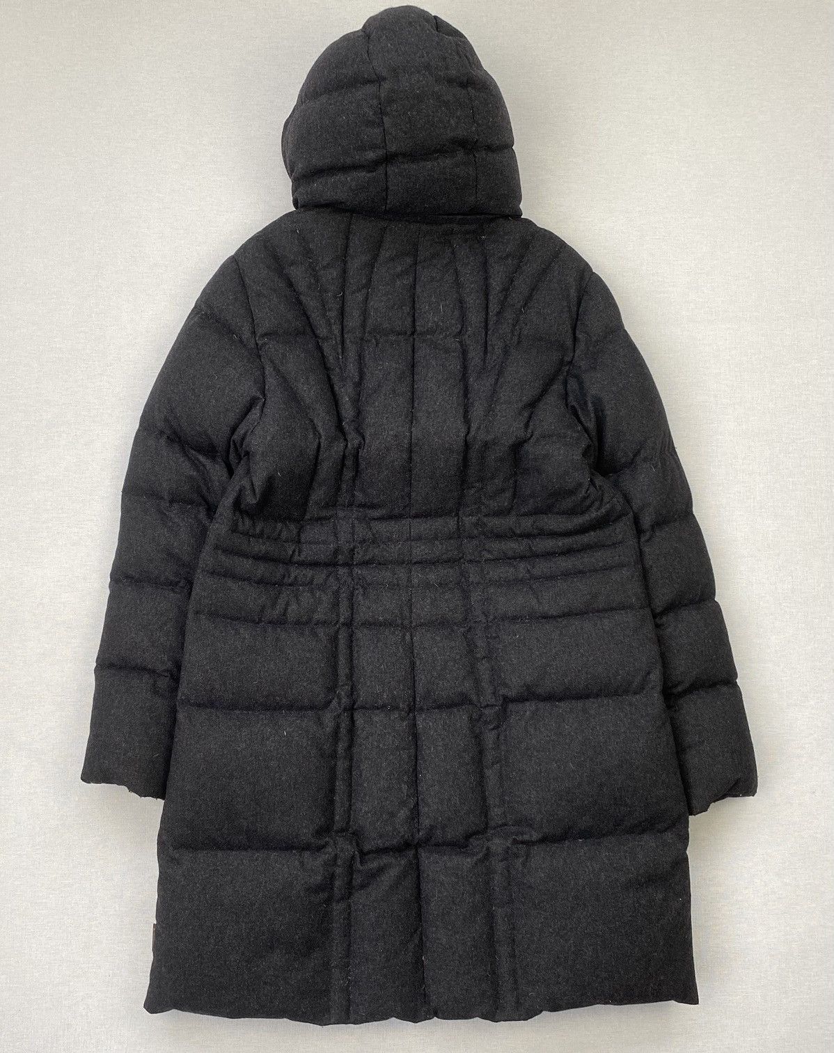 Moncler × Vintage Women’s Vintage Moncler Puffer Down Jacket size 3 Size L / US 10 / IT 46 - 2 Thumbnail