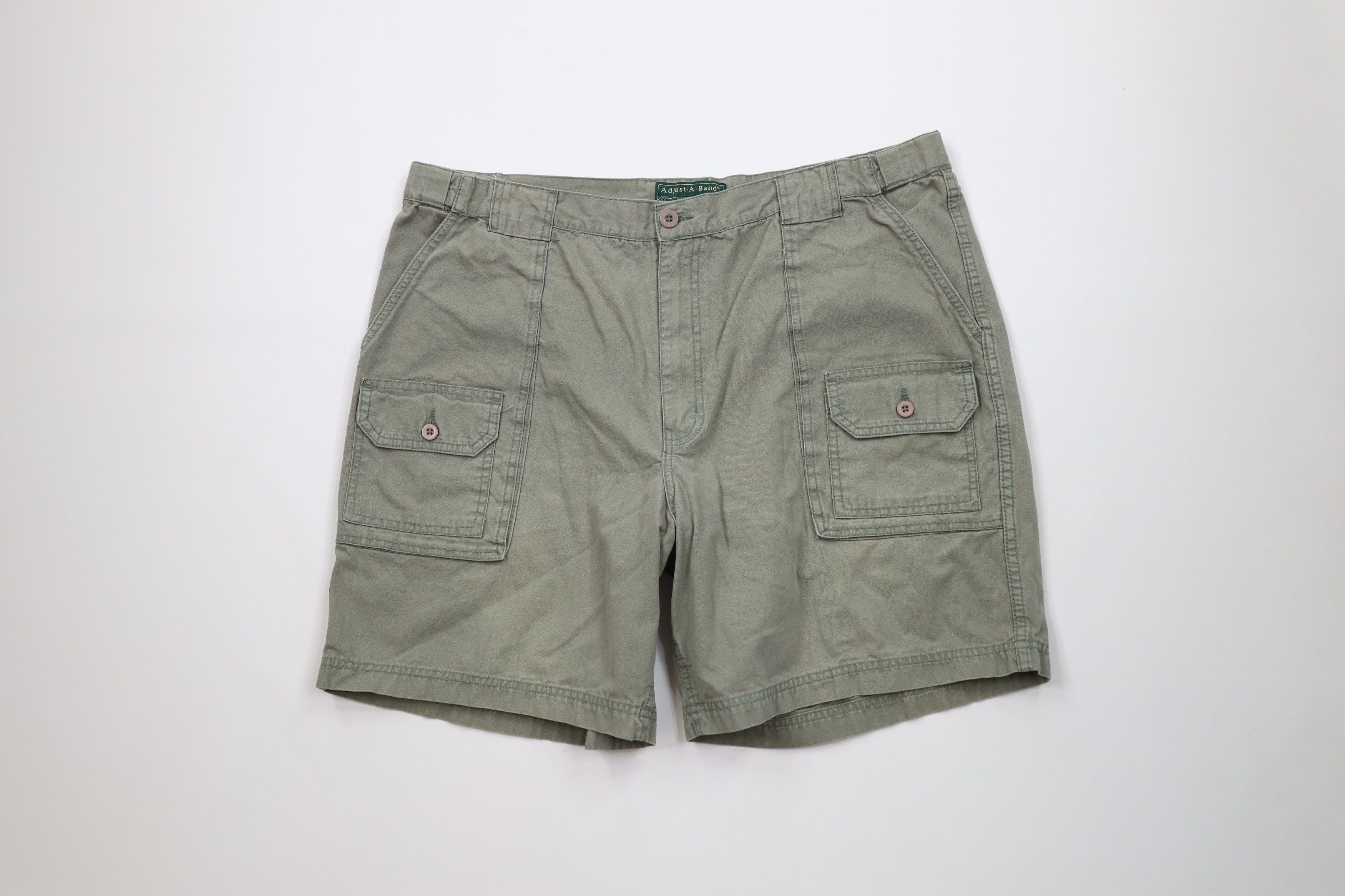 Vintage Vintage 90s Streetwear Above Knee Trekking Cargo Shorts Size US 42 / EU 58 - 1 Thumbnail