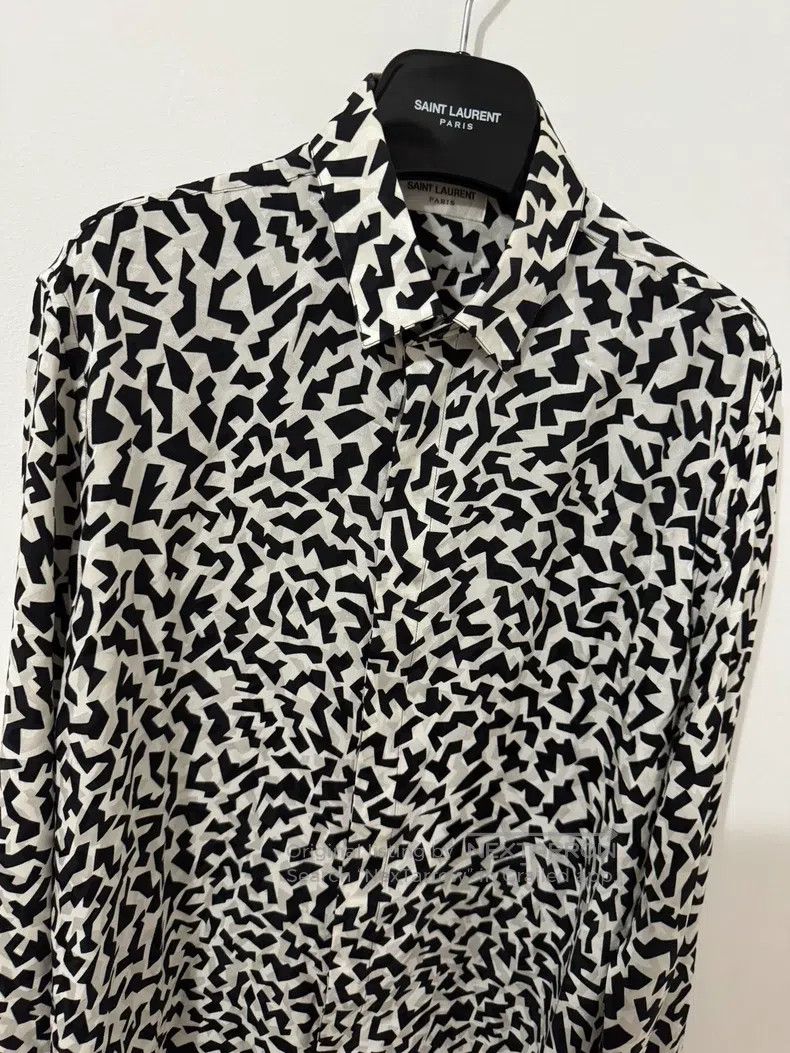 Saint Laurent Paris Saint Laurent Paris size 39 Mulberry Silk Black and White Size US S / EU 44-46 / 1 - 3 Thumbnail