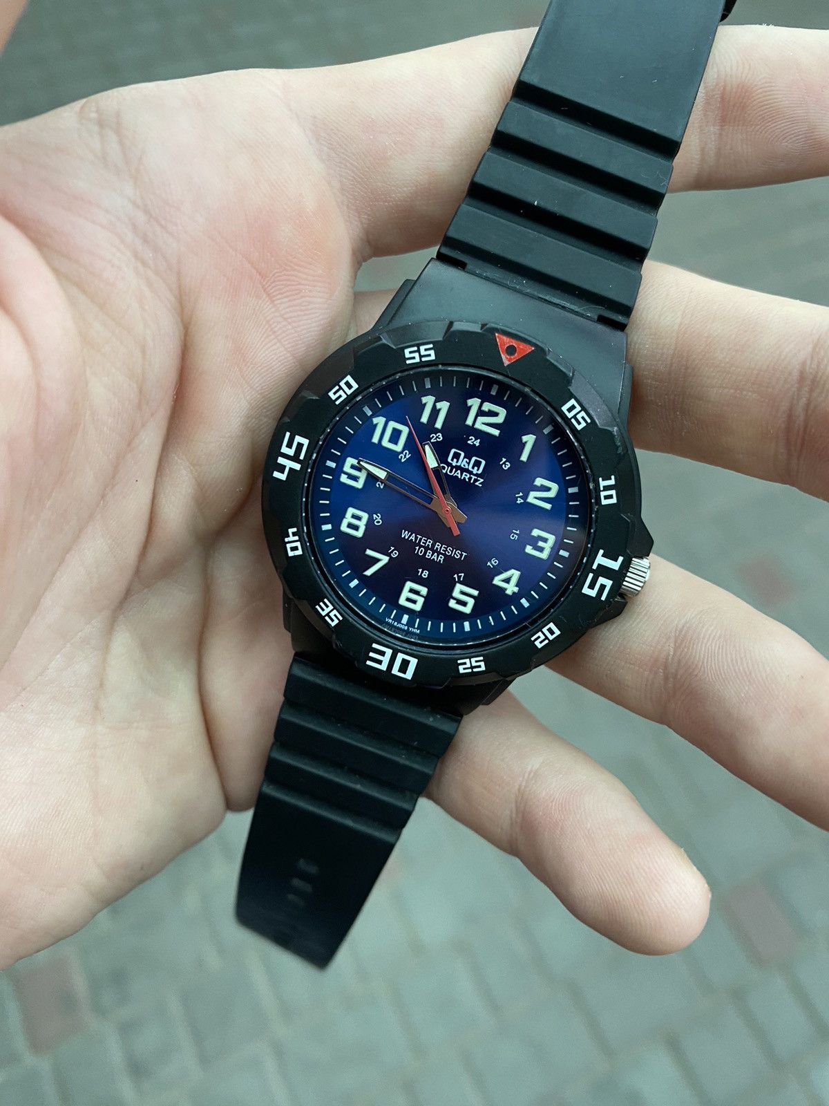 Japanese Brand Men's Water Resistant Sports Q&Q Watch Size ONE SIZE - 9 Thumbnail