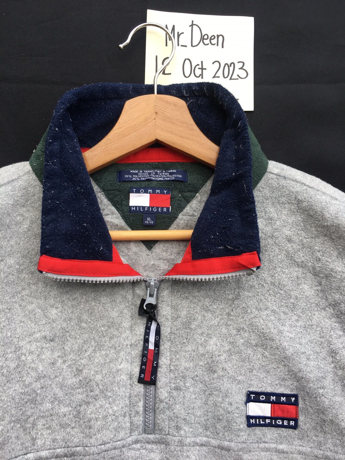 Tommy Hilfiger Rare Vintage 90s Tommy Hilfiger Sweatshirt Size US XL / EU 56 / 4 - 6 Thumbnail