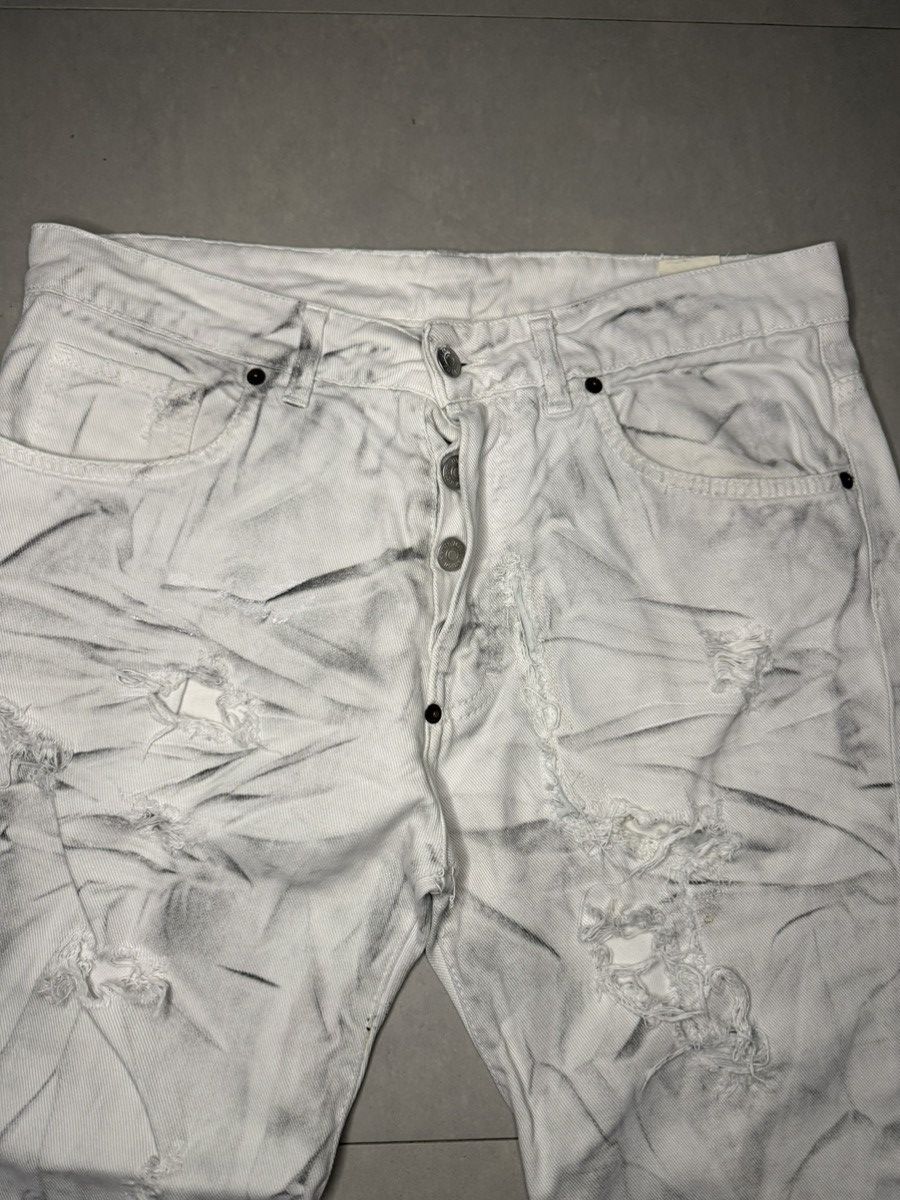 Other Italian Distressed White Denim — I’M BRIAN Size US 32 / EU 48 - 3 Thumbnail