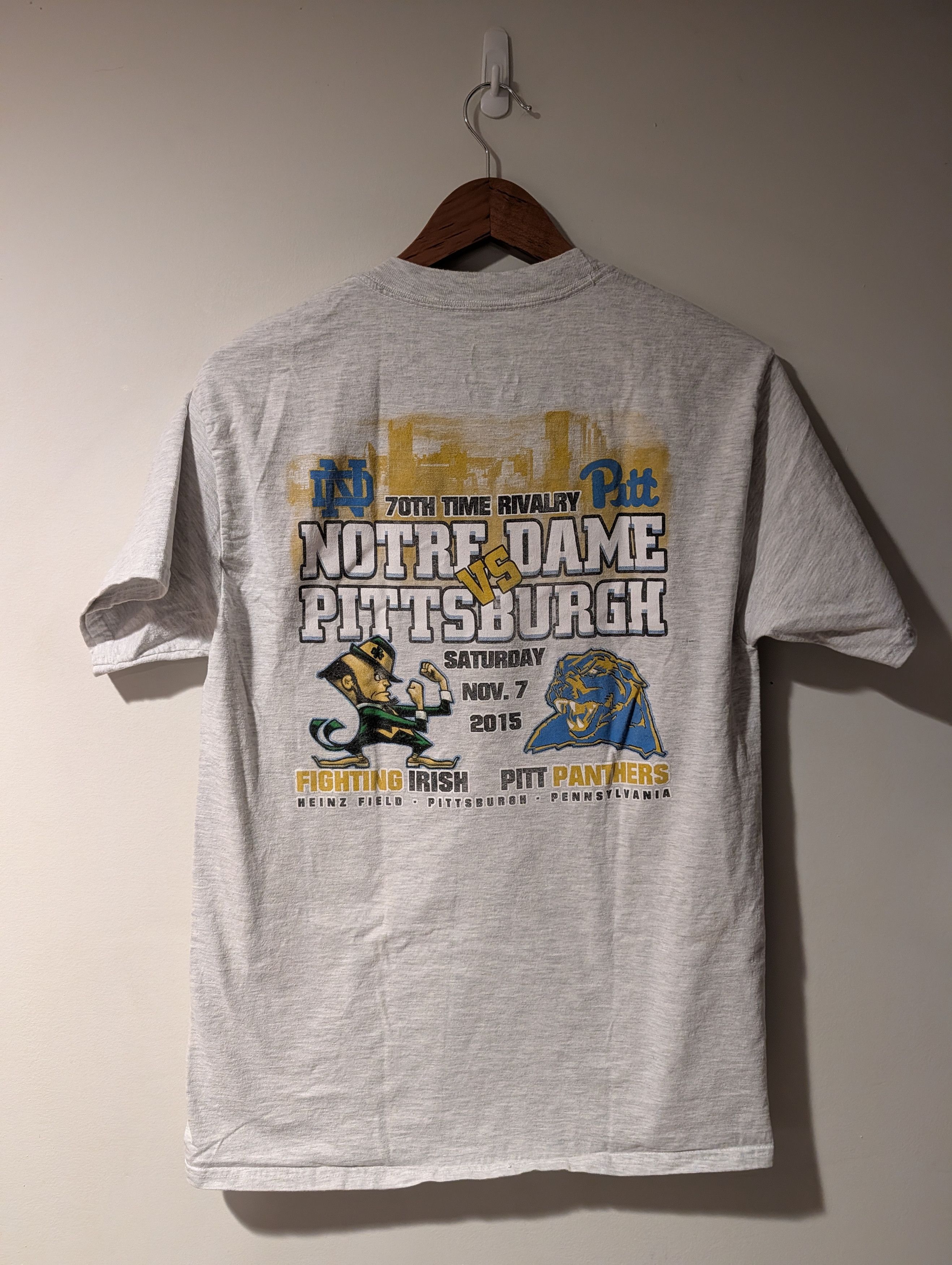 NCAA Notre Dame vs Pittsburgh Panthers 70th Time Rivalry T-Shirt Size US M / EU 48-50 / 2 - 4 Thumbnail