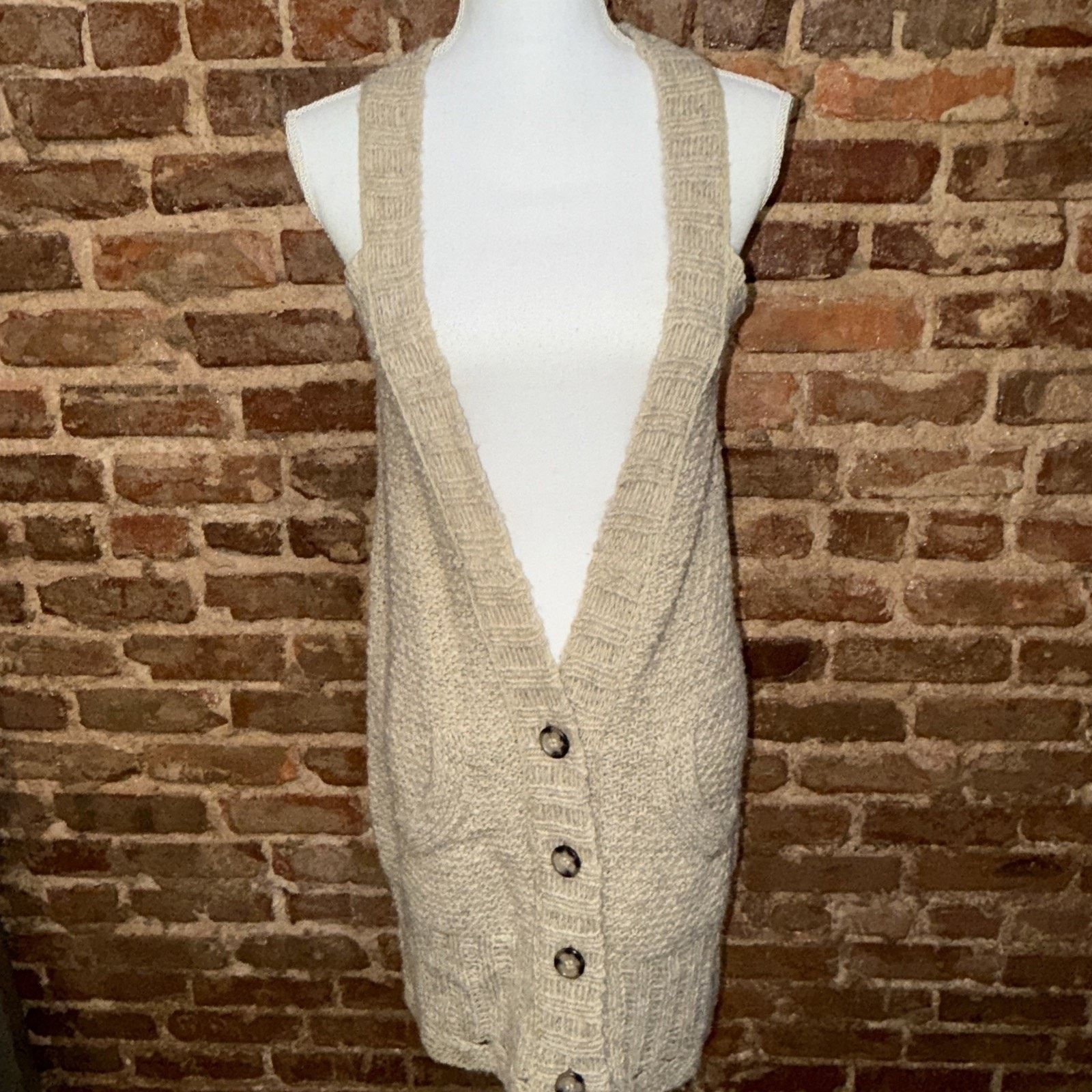 Free People Free People Napoli Knit Beige Long Duster Cardigan Vest Sz M Size M / US 6-8 / IT 42-44 - 1 Thumbnail