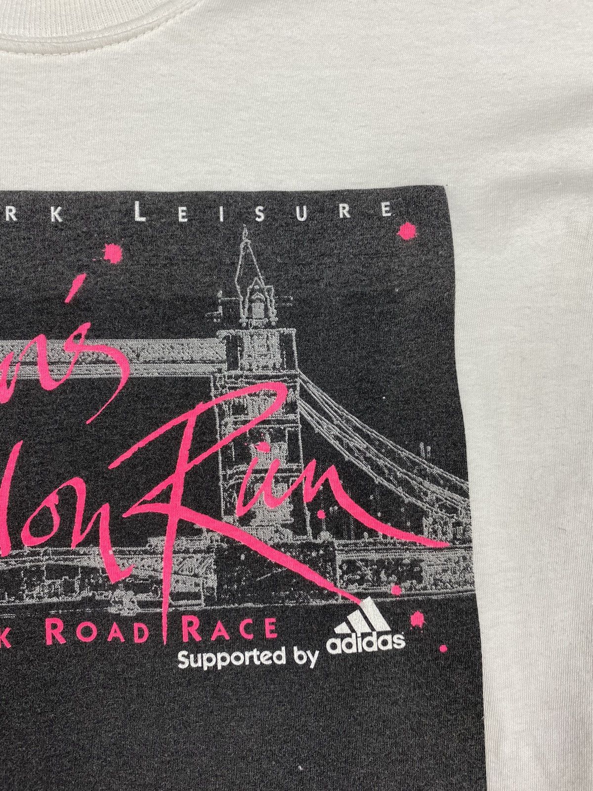 Adidas × Vintage Vintage Women’s London Run 10k Road Race By Adidas Tee 98s Size S / US 4 / IT 40 - 8 Thumbnail