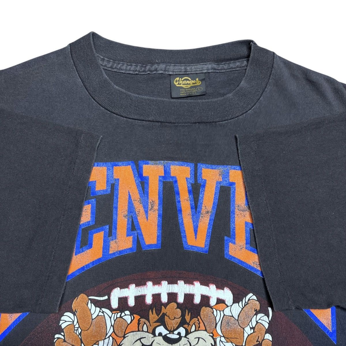 Changes Vintage 1992 NFL Denver Broncos Taz Looney Tunes Changes Tee Size US L / EU 52-54 / 3 - 2 Thumbnail