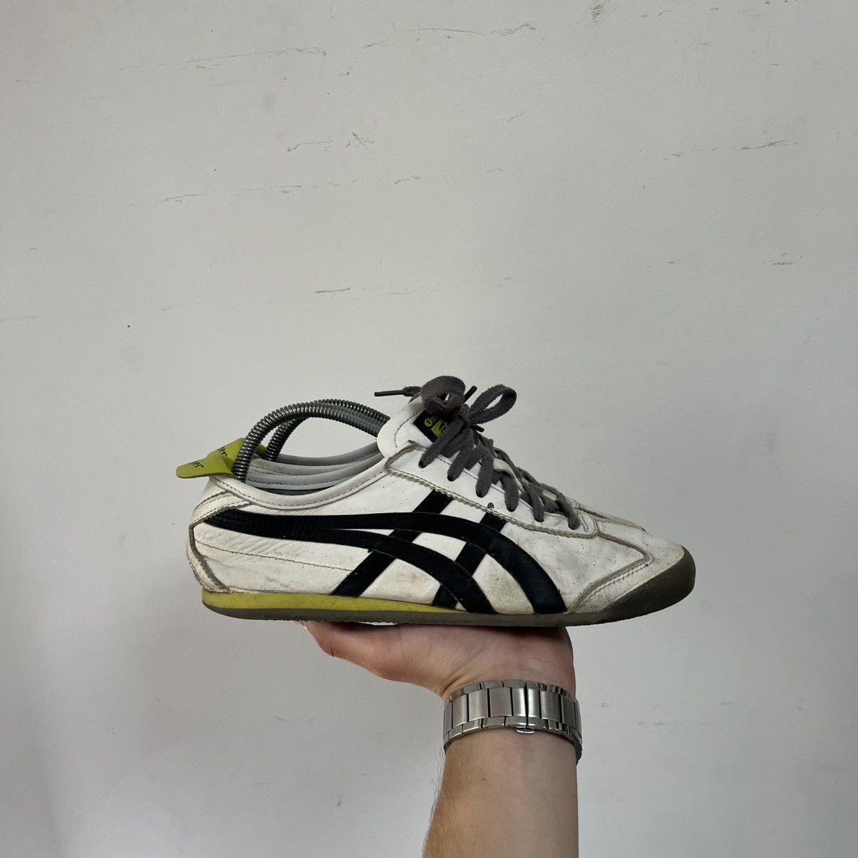 Asics Vintage Shoes Asics Onitsuka Tiger Mexico 66 Kill Bill Size US 6.5 / EU 39-40 - 1 Thumbnail