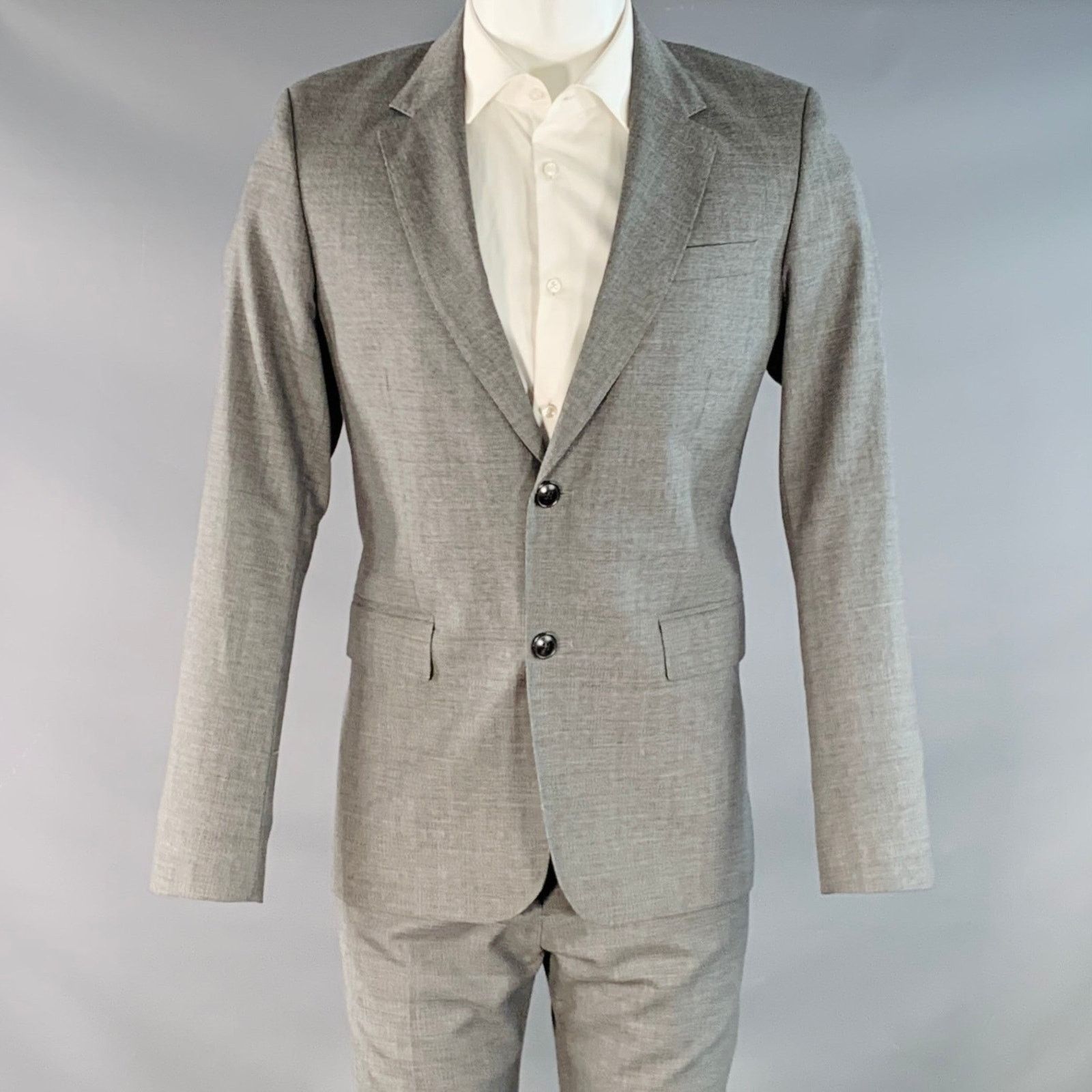 AMI Size 38 Grey Wool Notch Lapel Suit Size 38R - 1 Thumbnail