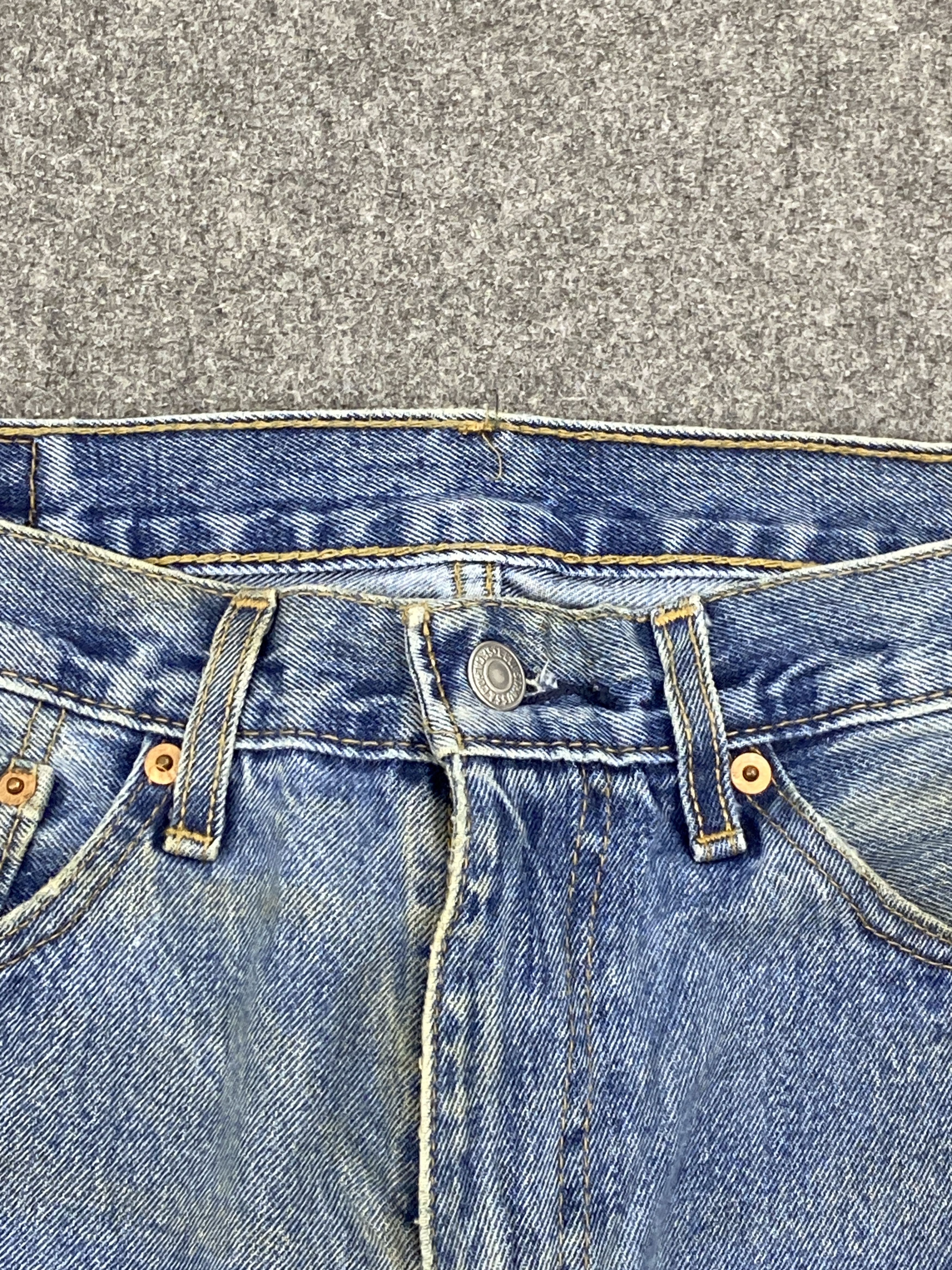 Levi's Vintage Levis 505 Dirty Jeans DP2692 Size US 32 / EU 48 - 9 Thumbnail