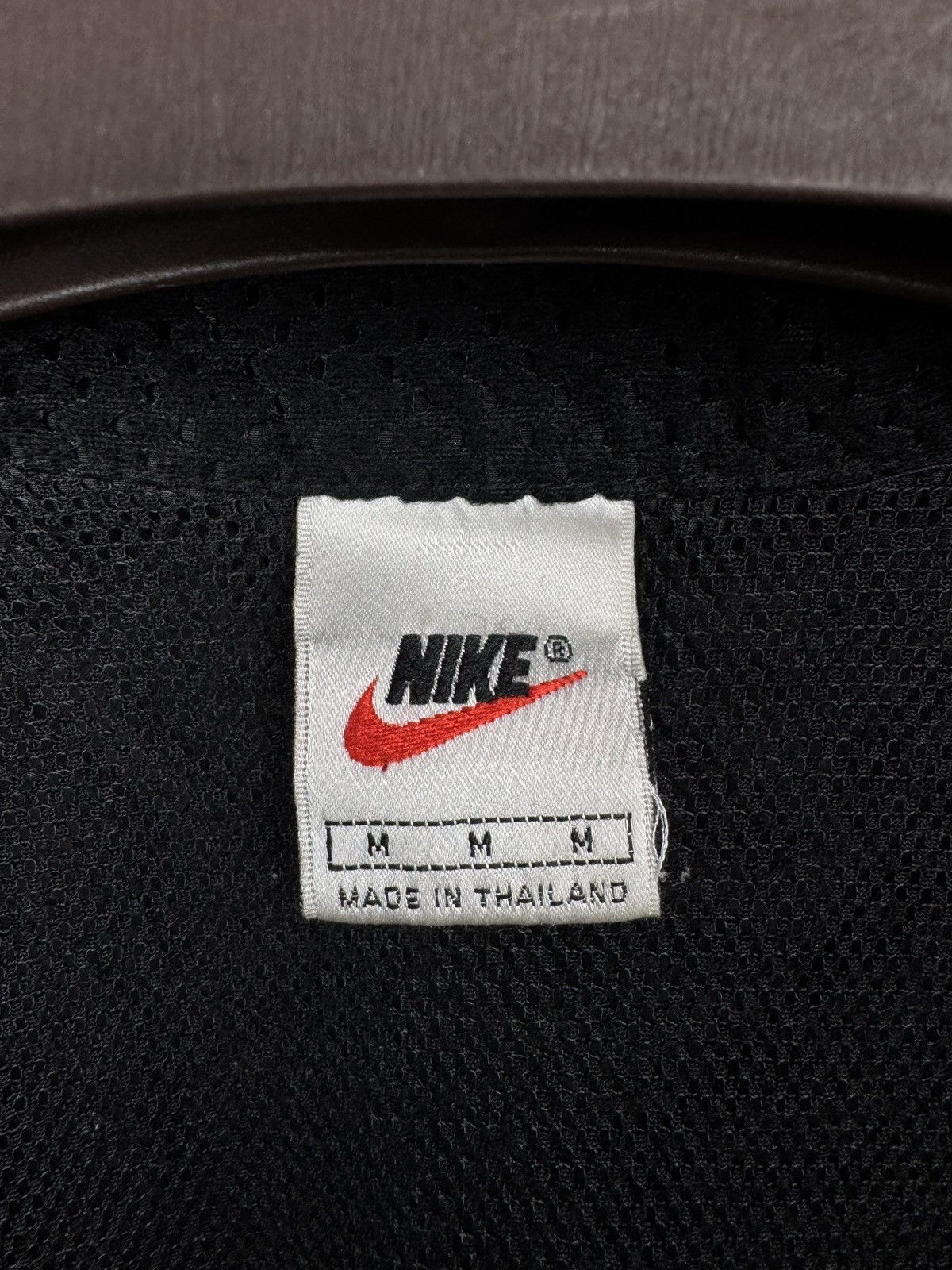 Vintage Nike vintage 90s track top black green light jacket Size US M / EU 48-50 / 2 - 11 Thumbnail