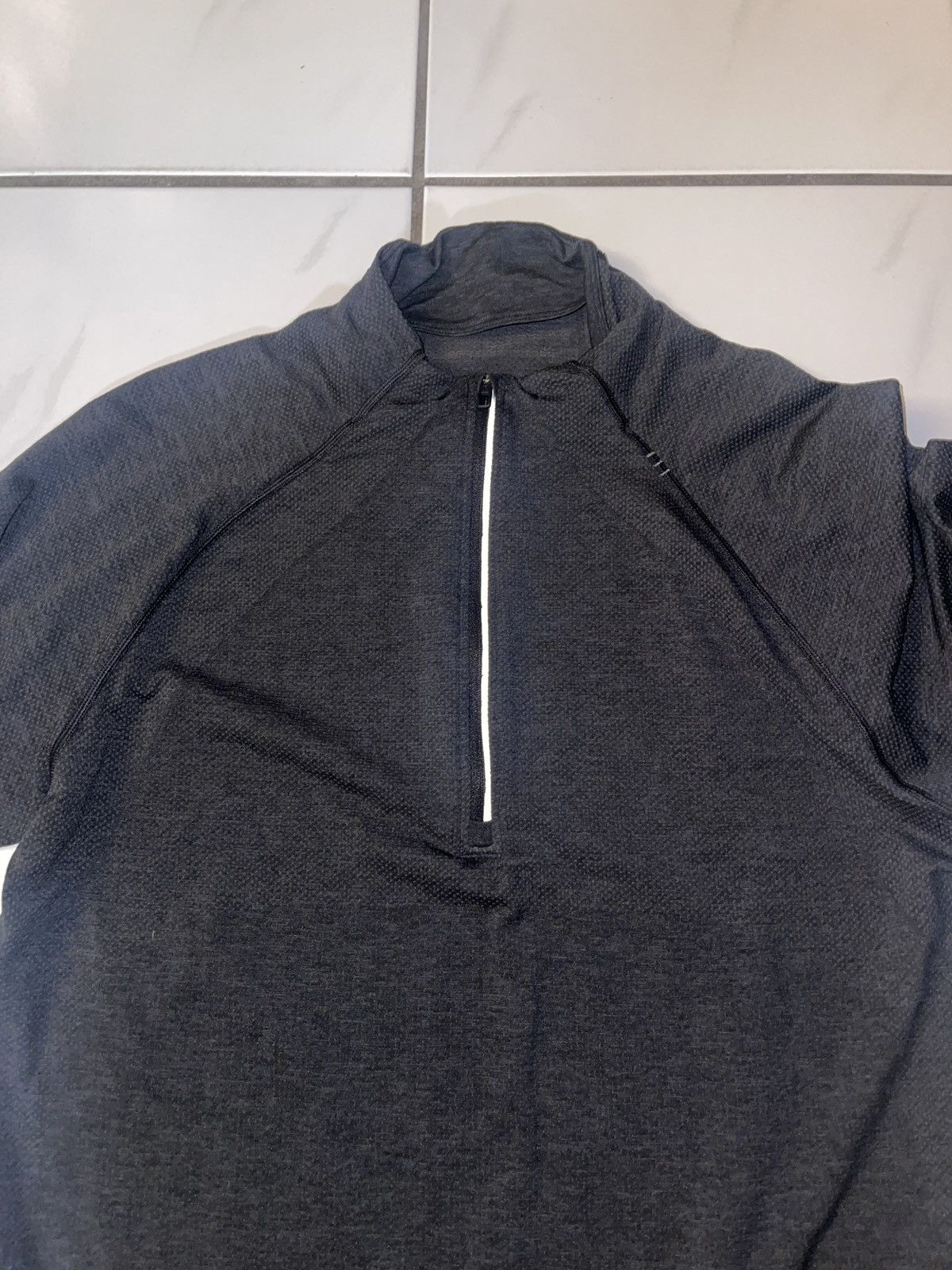 Lululemon Lululemon Quarter Zip Large Gray Metal Vent Tech Pullover Size US L / EU 52-54 / 3 - 8 Thumbnail