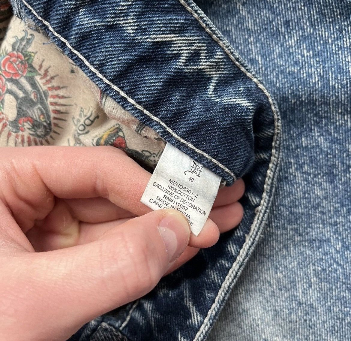 Ed Hardy × Vintage Ed Hardy Y2K Embroidered Big Logo Blue Washed Denim Jeans Size US 40 / EU 56 - 10 Thumbnail