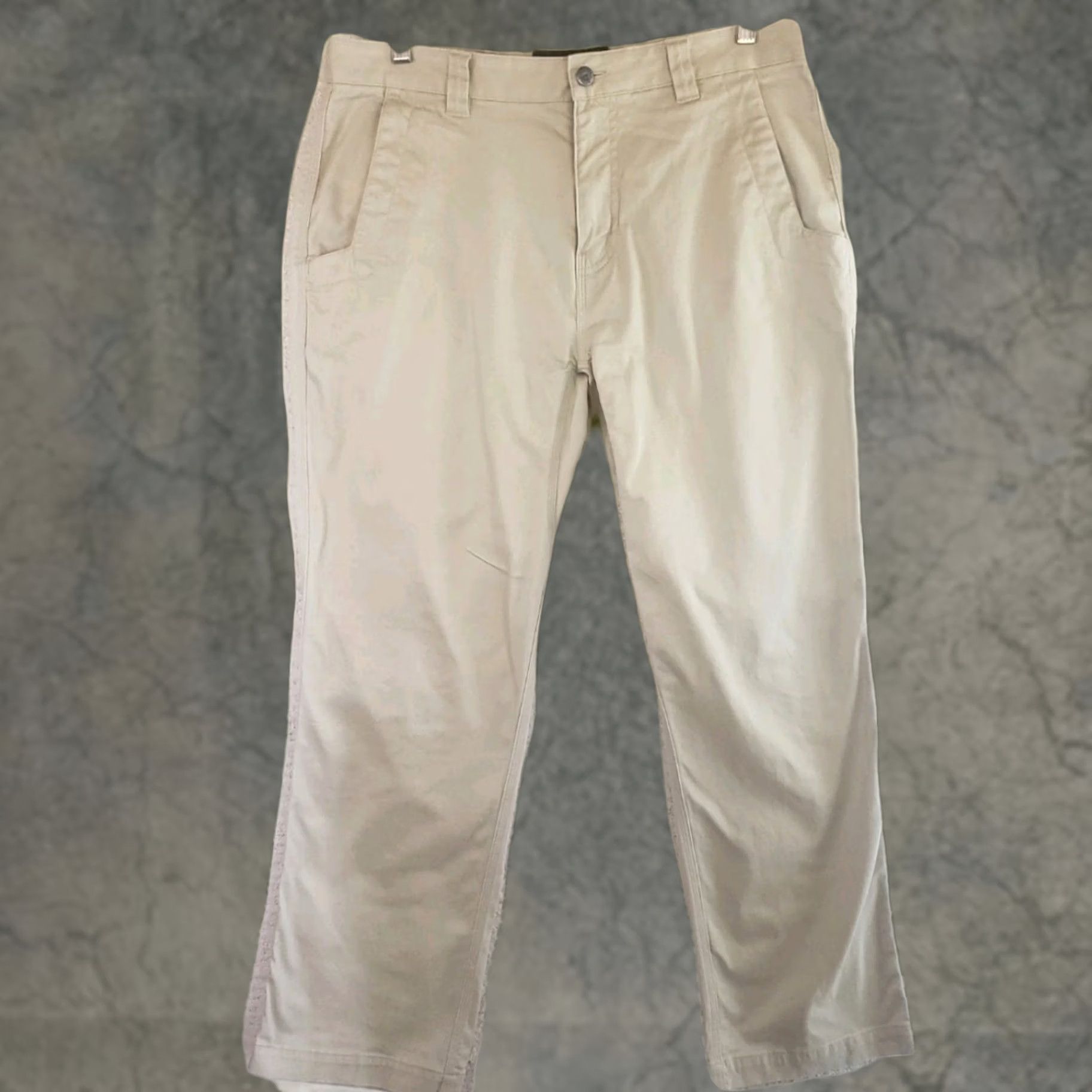 Mountain Khakis Mountain Khakis Chino Pants Straight Leg Mens 35x31 Khaki 5-Pocket Logo Pockets Outdoor Casual Workwear Winter Fall Spring Slacks Size US 35 - 1 Thumbnail