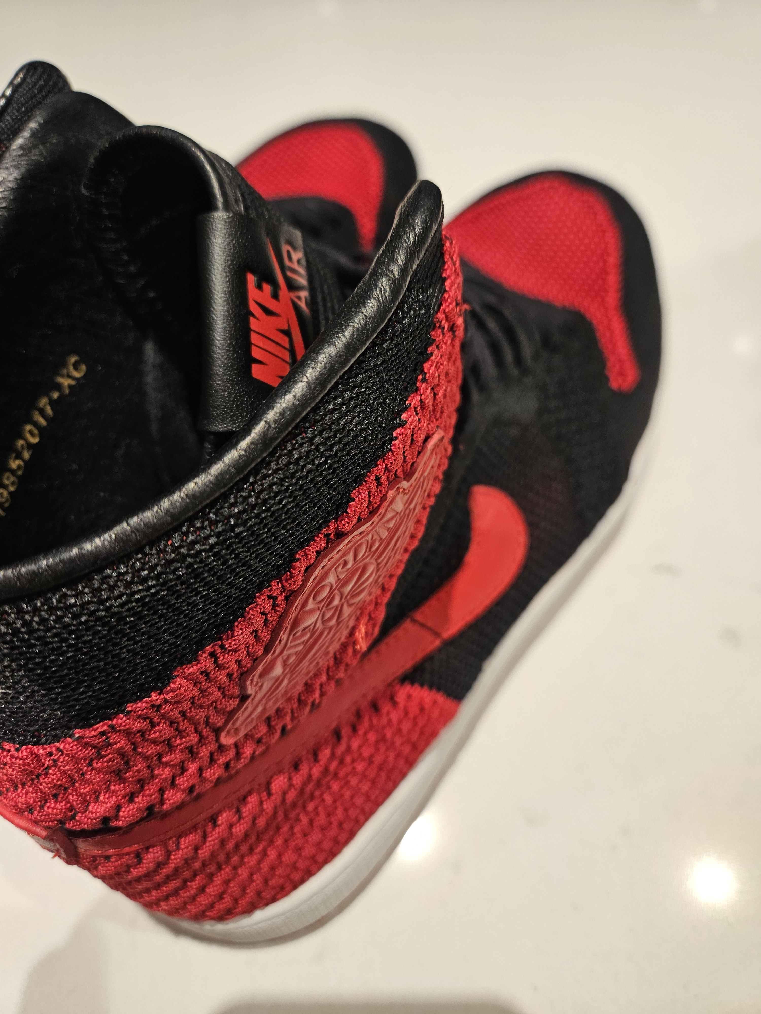 Jordan Brand × Nike Jordan 1 Retro High Flyknit Bred Size US 11 / EU 44 - 7 Thumbnail