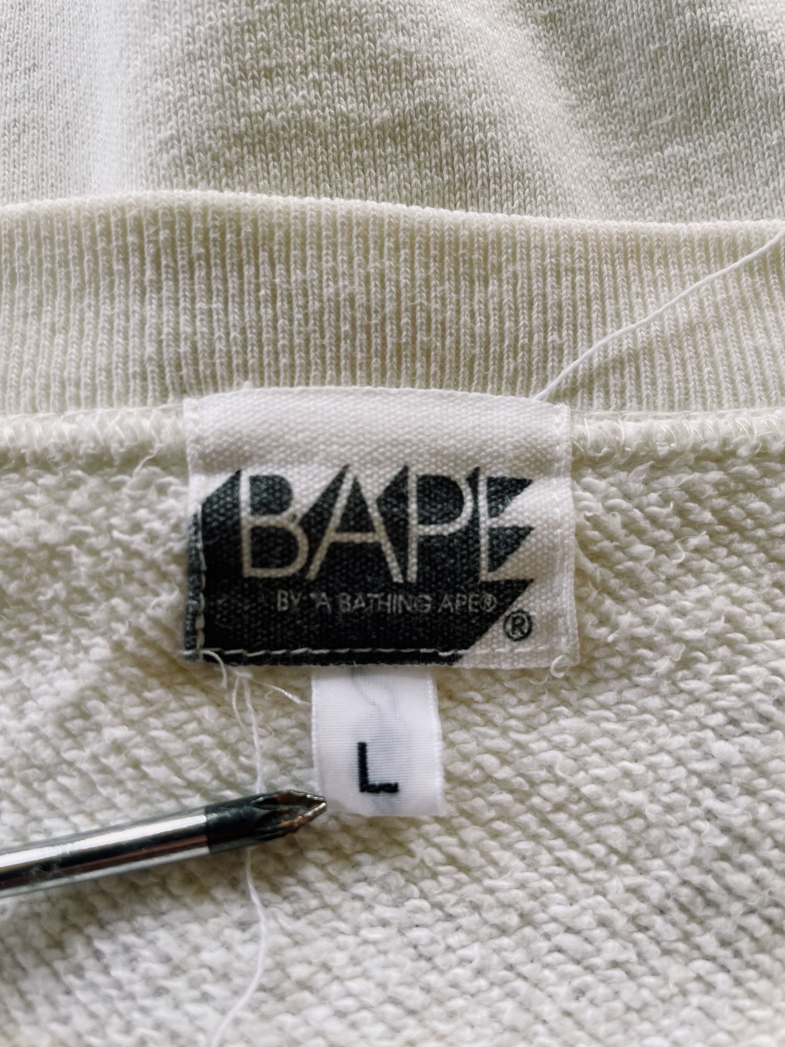 Bape × Kaws × Vintage Vintage Y2K Bape A Bathing Ape X KAWS Center Logo Crewneck Size US L / EU 52-54 / 3 - 5 Thumbnail