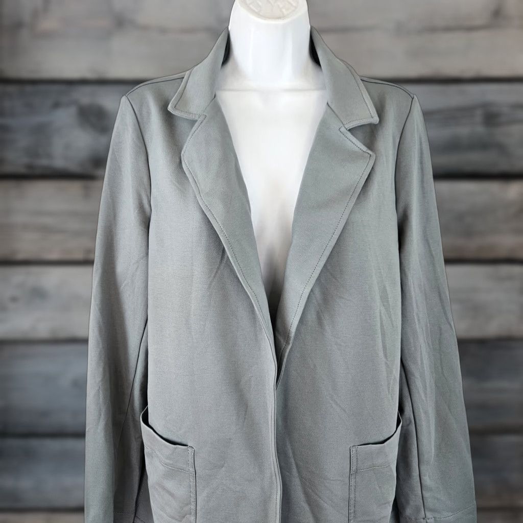 VINTAGE Athleta Blazer Shirt Womens Eastbound Gray 12 Open Front Knit Ponte-Gray Size 12 Women Blazer
