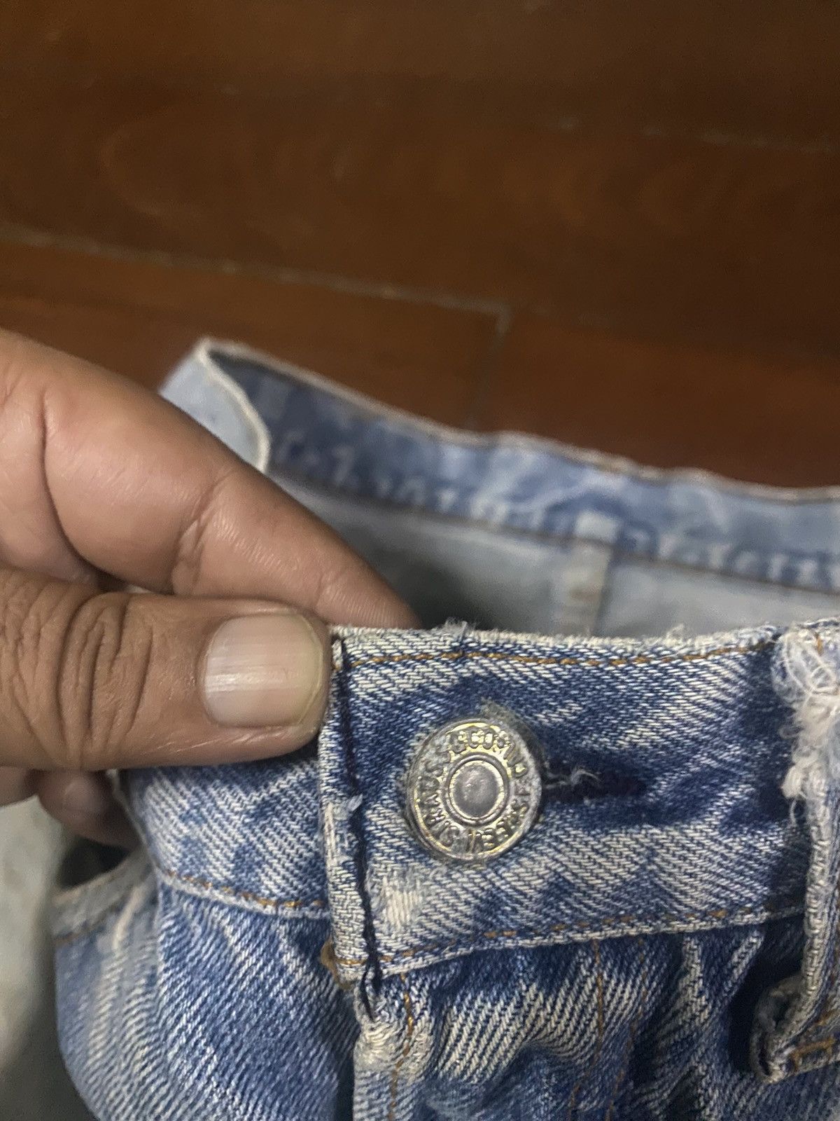 Levi's Vintage Clothing FIRE 🔥 VINTAGE 70s 80s LEVIS 501 DESTROY DISTRESSED RIPPED Size US 32 / EU 48 - 7 Thumbnail