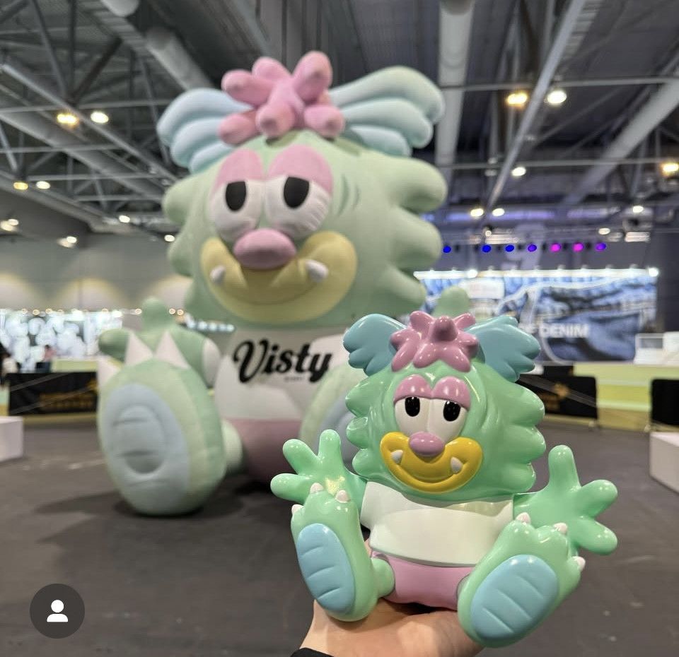Complex × Girls Don't Cry [SIGNED by Verdy] Verdy Visty Vinyl Toy Figurine Size ONE SIZE - 3 Thumbnail