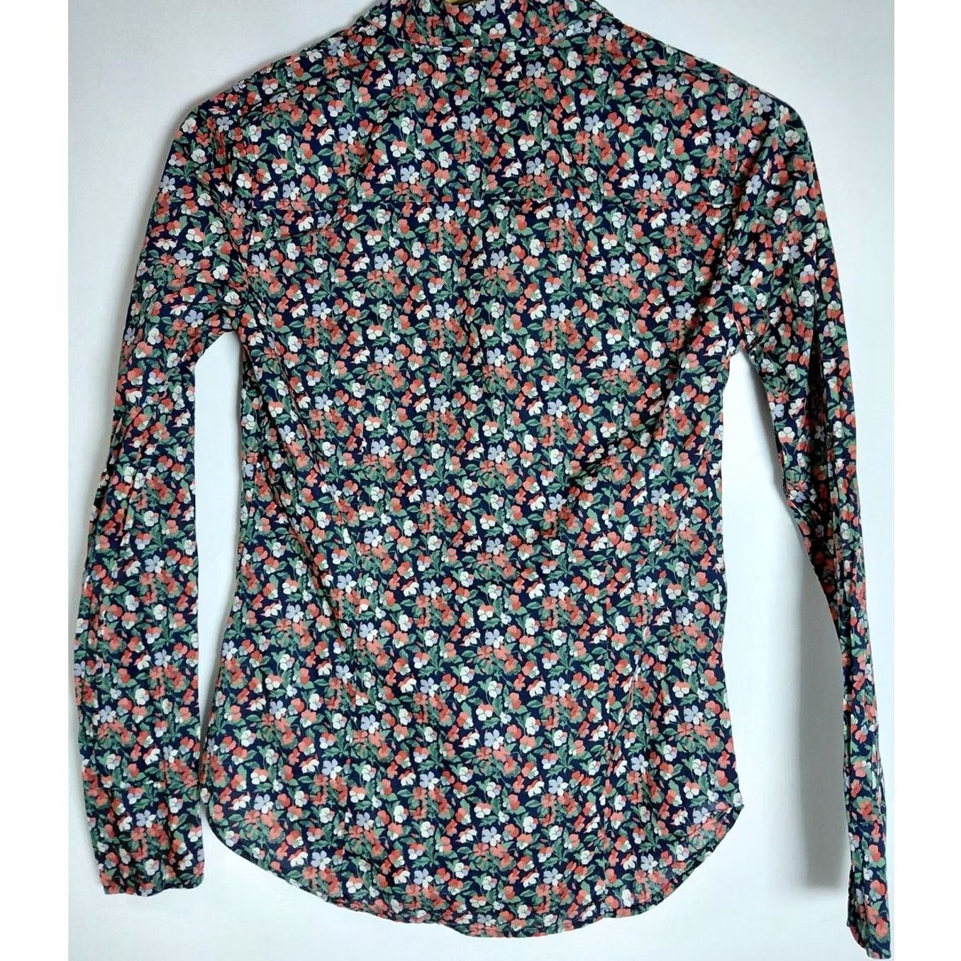 J.Crew J.CREW Shirt Womens M LD8 Liberty Fabric Floral Button Cotton Long Sleeve Size Size M / US 6-8 / IT 42-44 - 2 Thumbnail